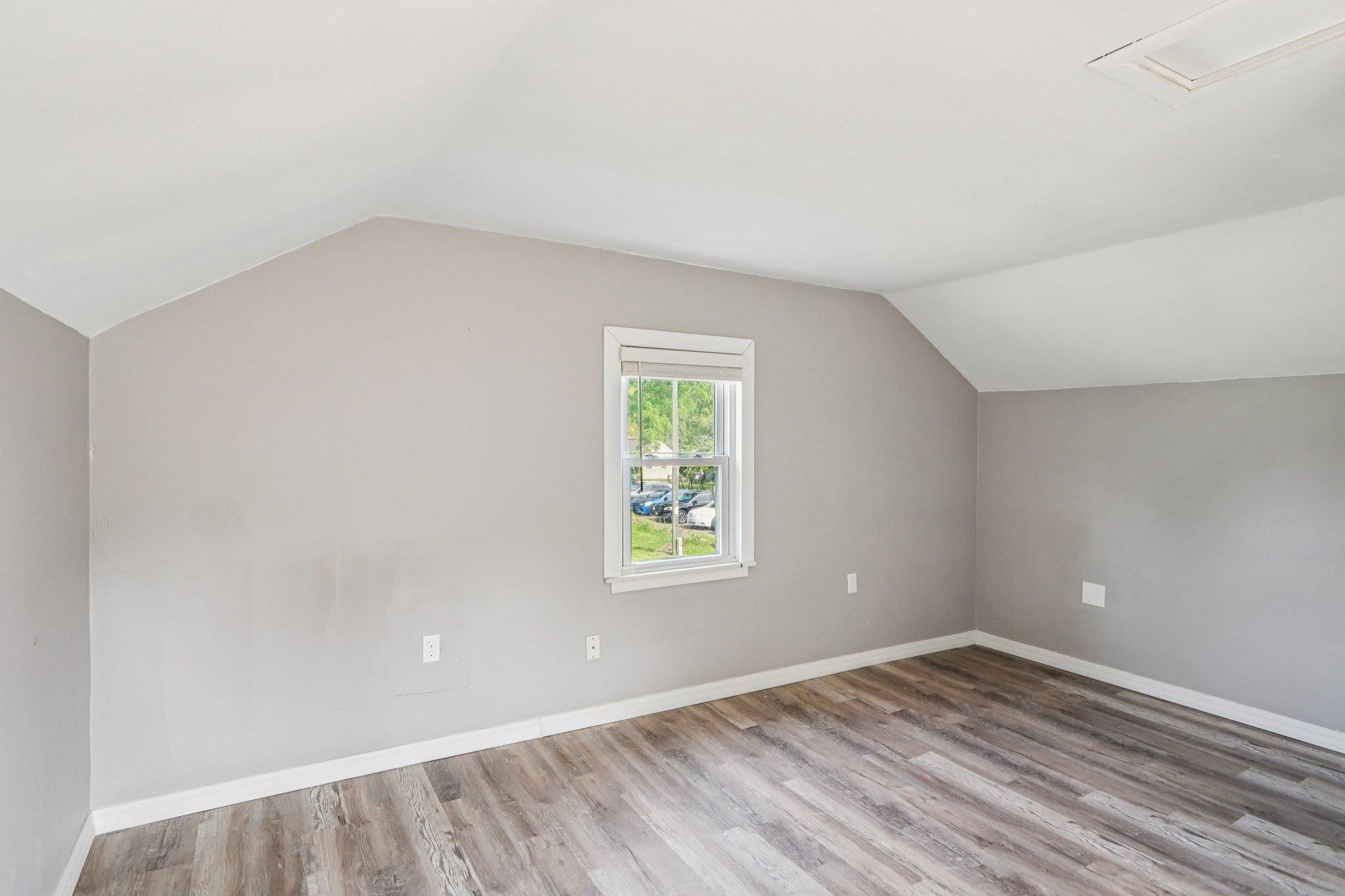 1383 Range Trail