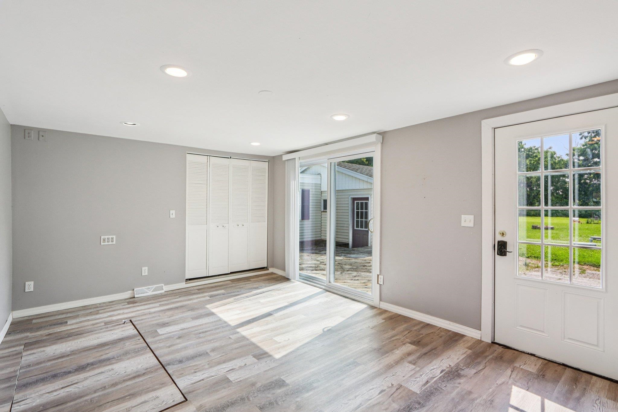 1383 Range Trail