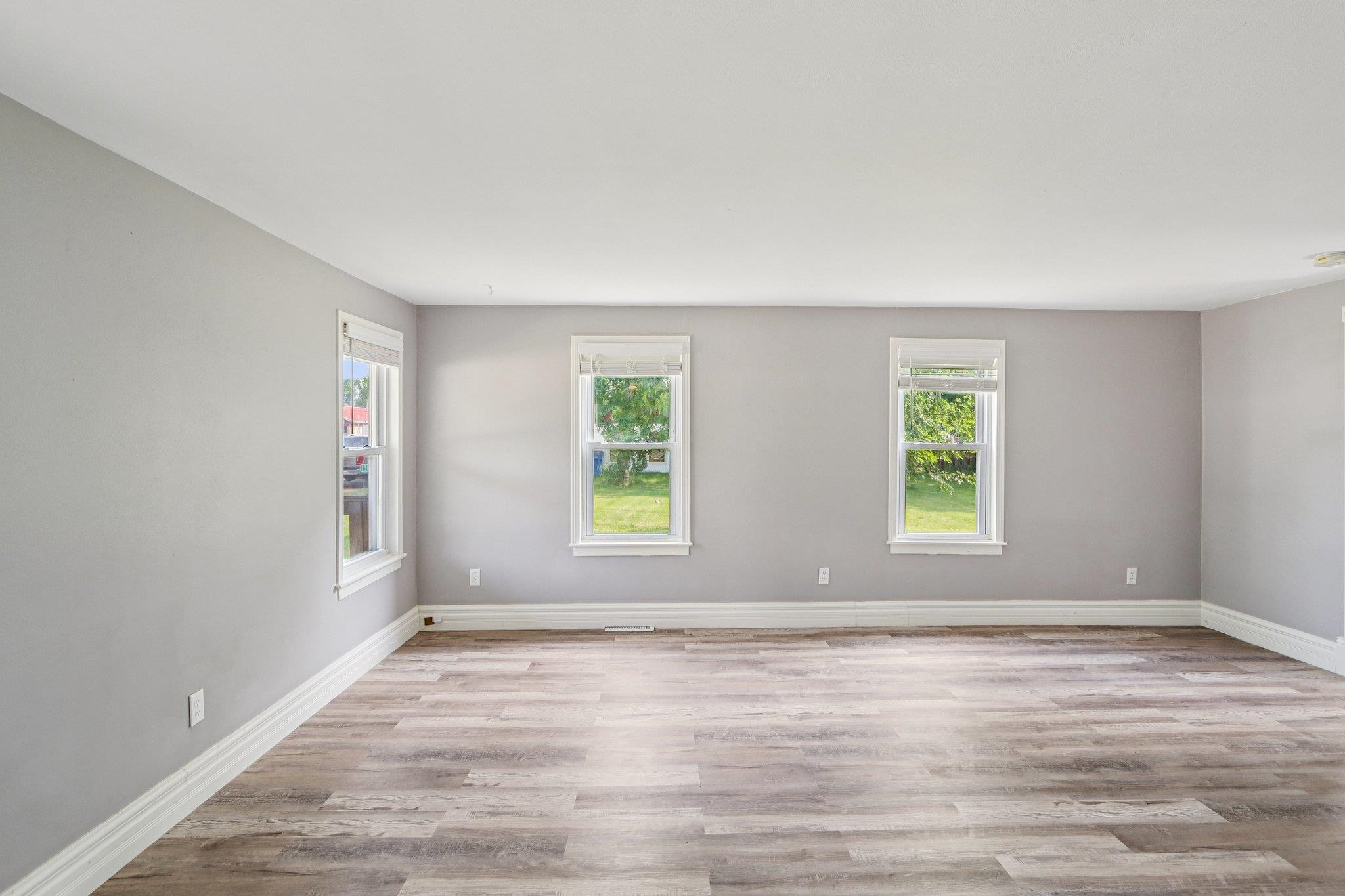 1383 Range Trail