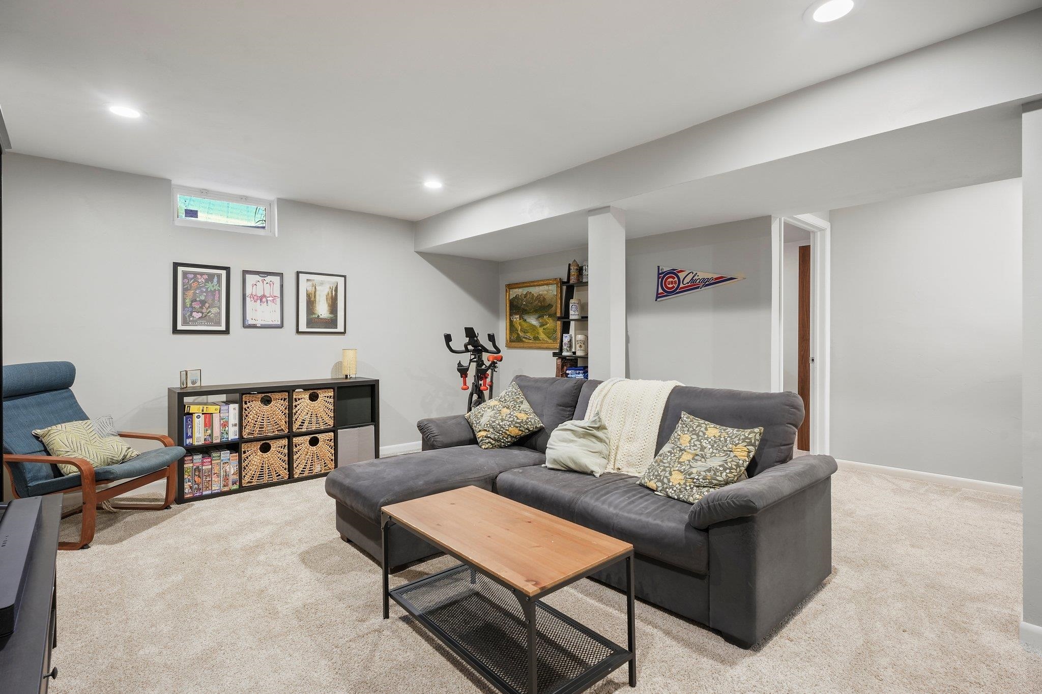 5325 Oak Crest Place