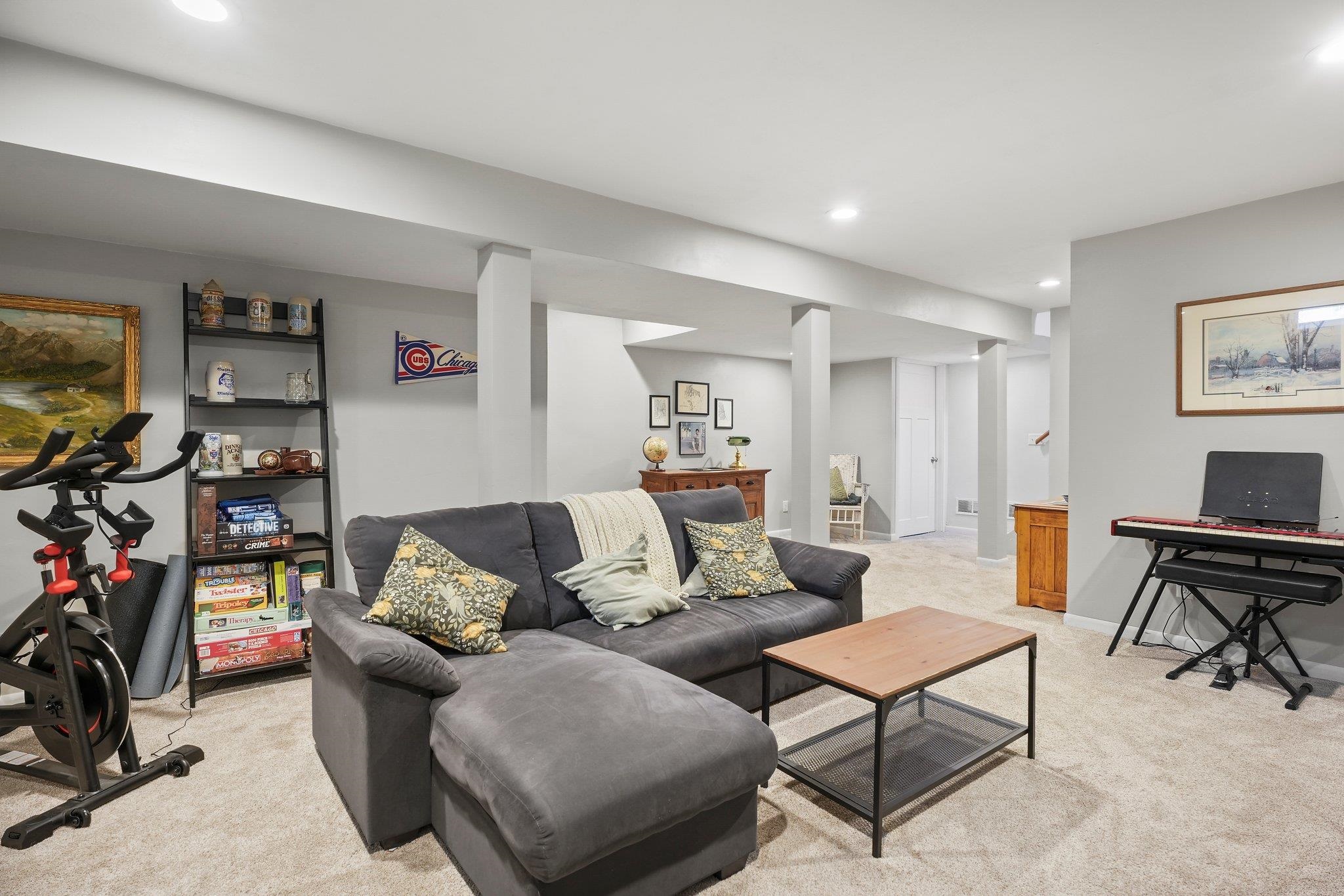 5325 Oak Crest Place