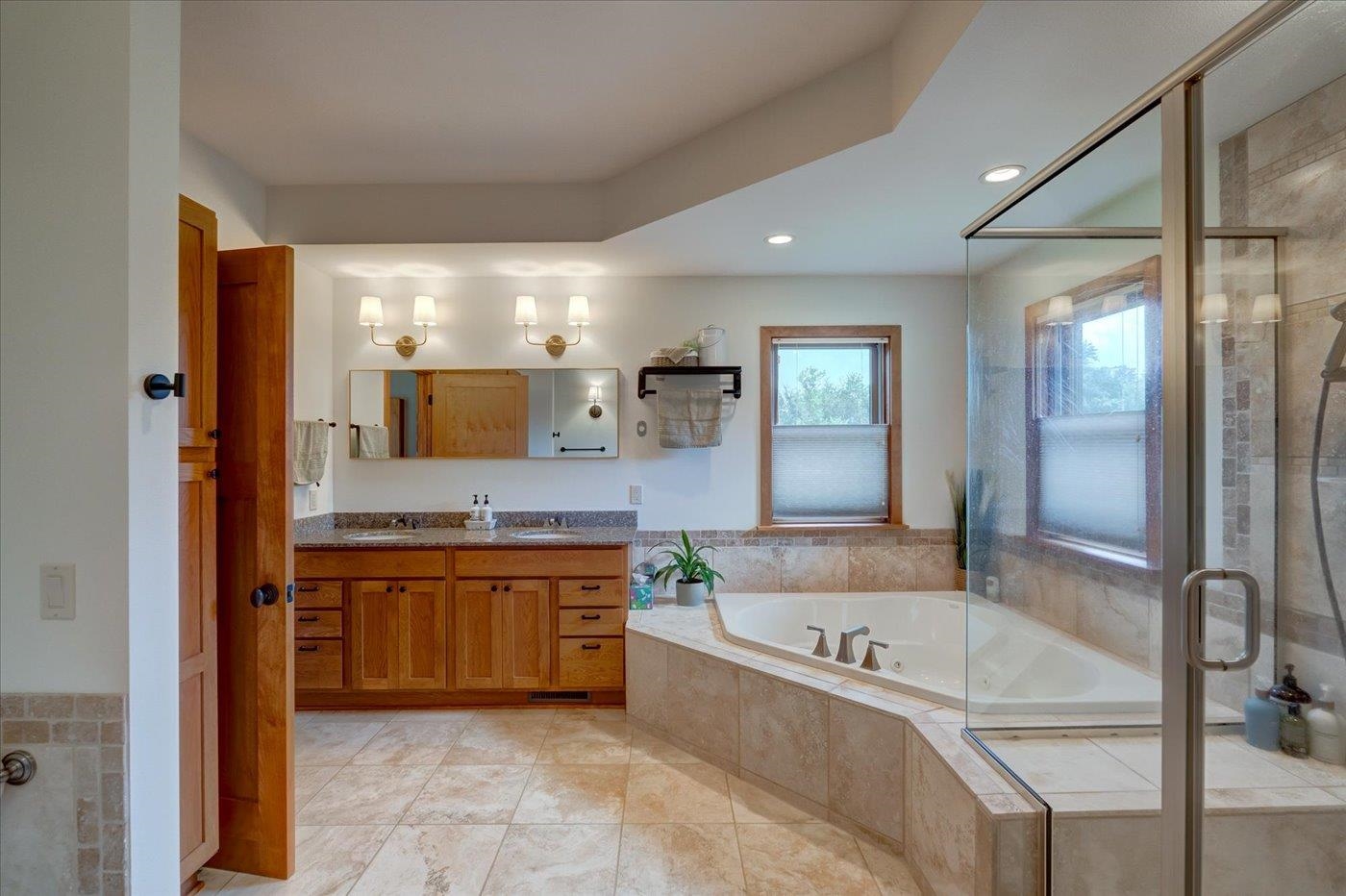 7022 Laufenberg Boulevard