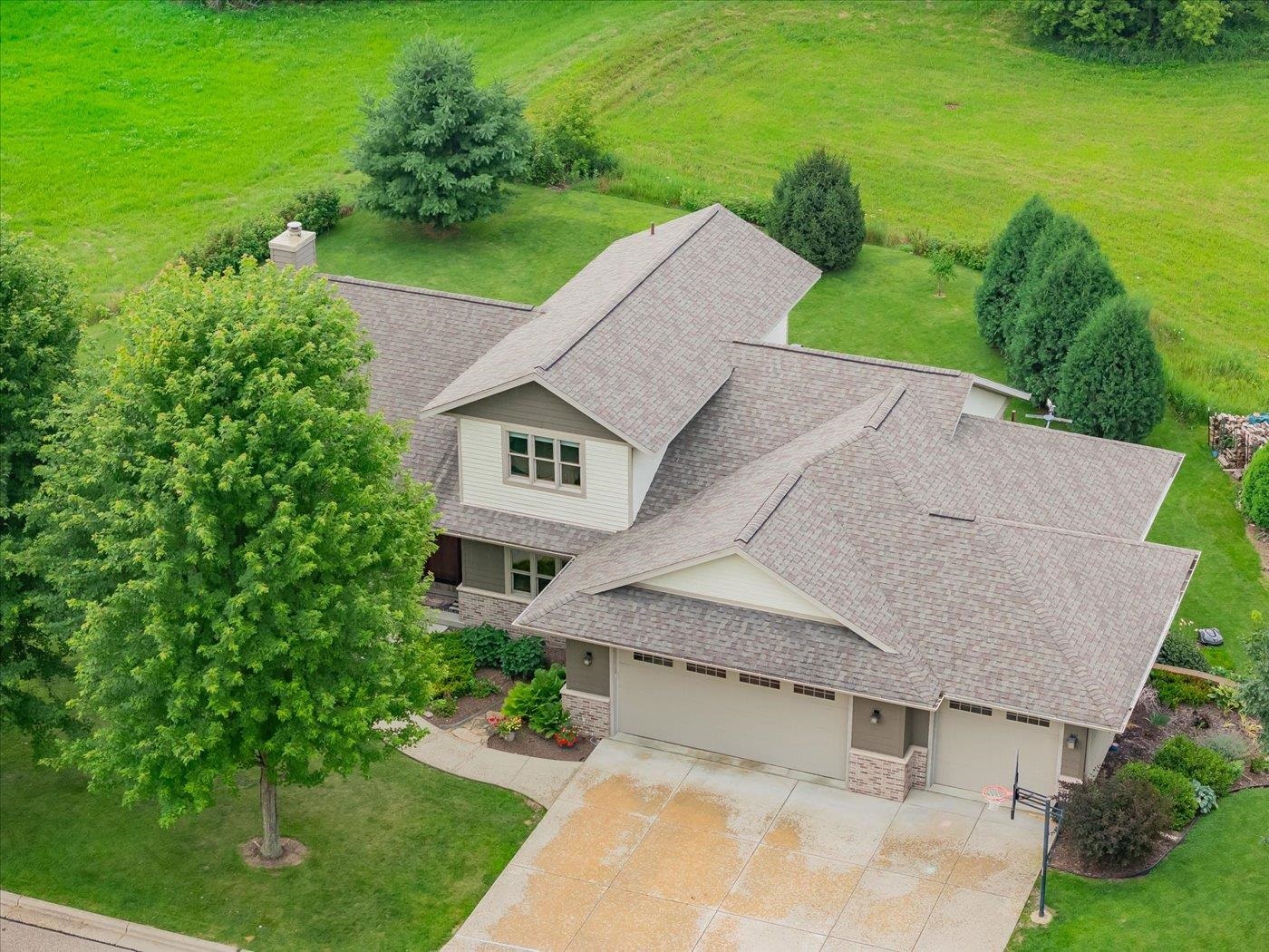 7022 Laufenberg Boulevard