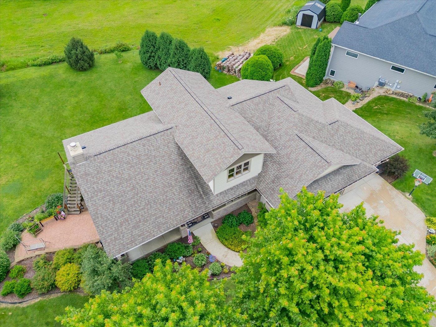 7022 Laufenberg Boulevard