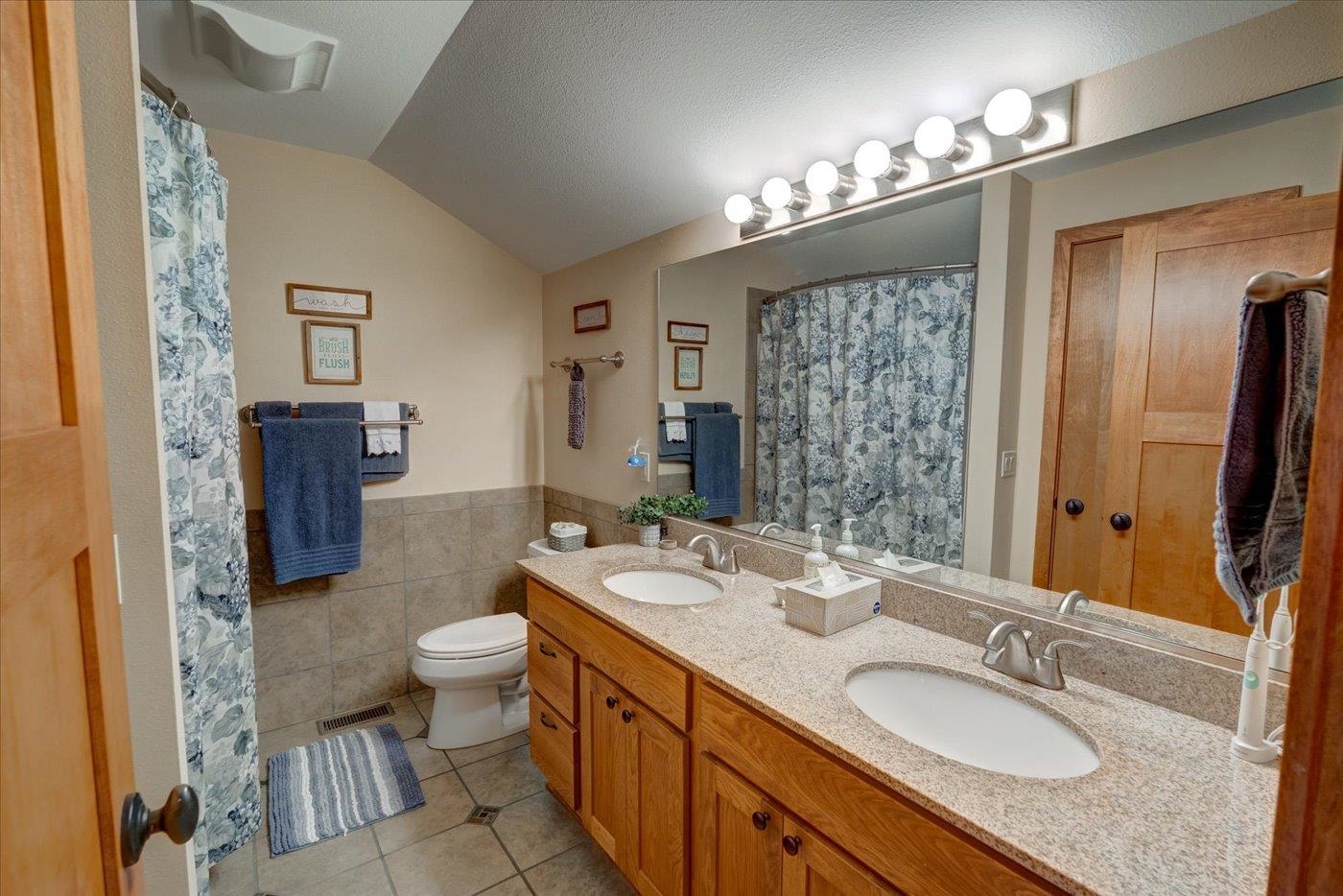 7022 Laufenberg Boulevard