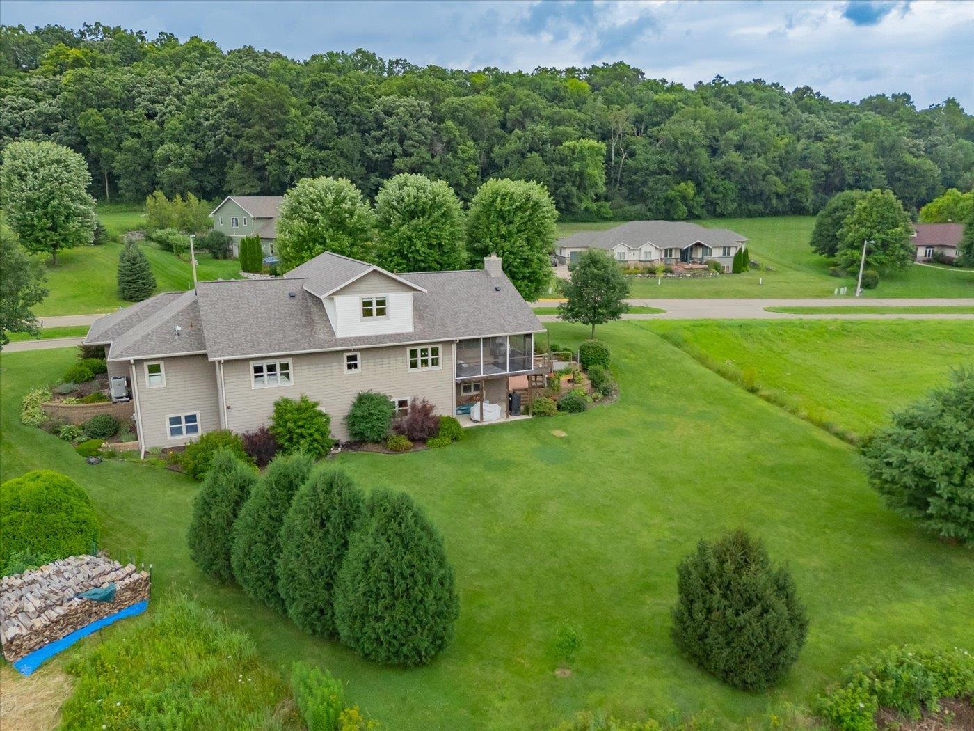 7022 Laufenberg Boulevard