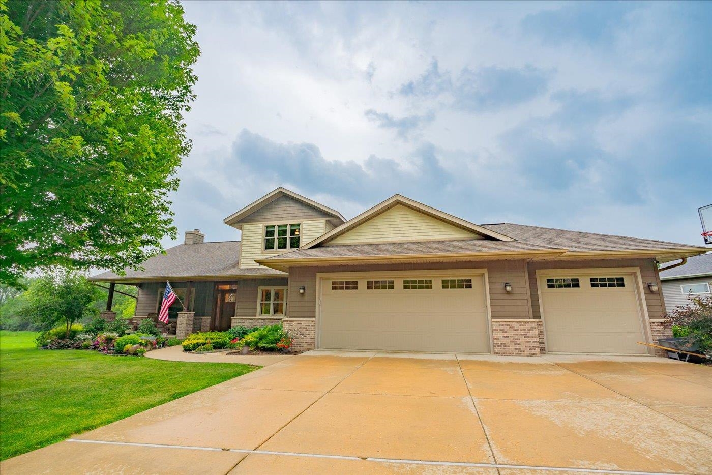 7022 Laufenberg Boulevard