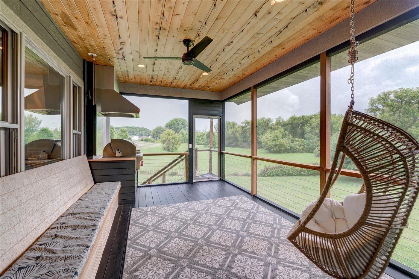 7022 Laufenberg Boulevard