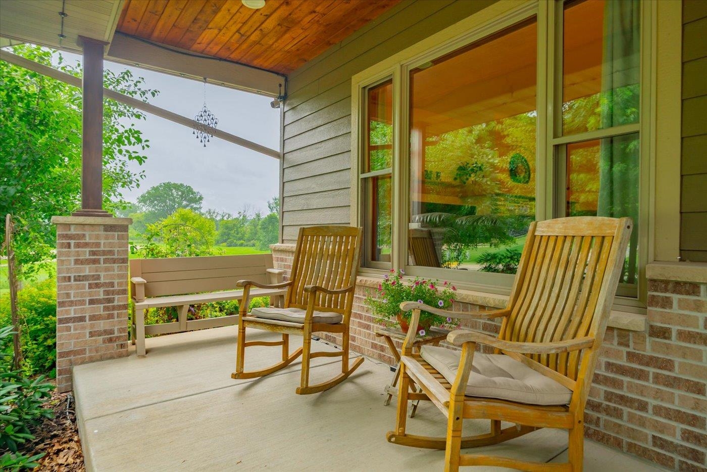 7022 Laufenberg Boulevard