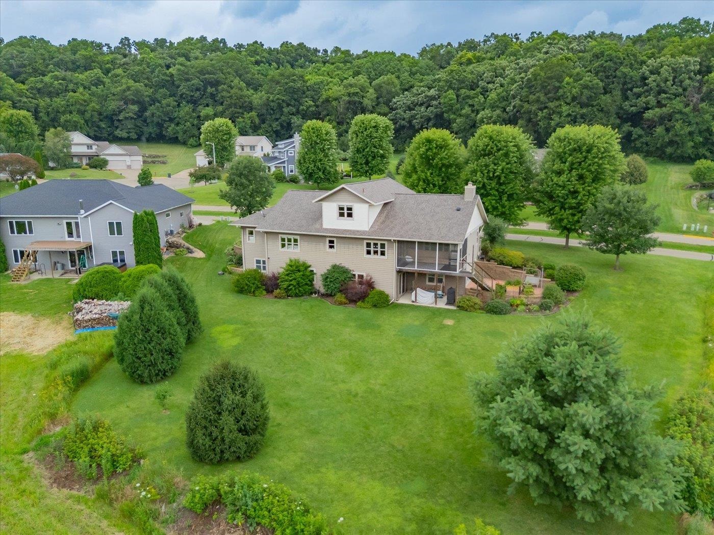 7022 Laufenberg Boulevard