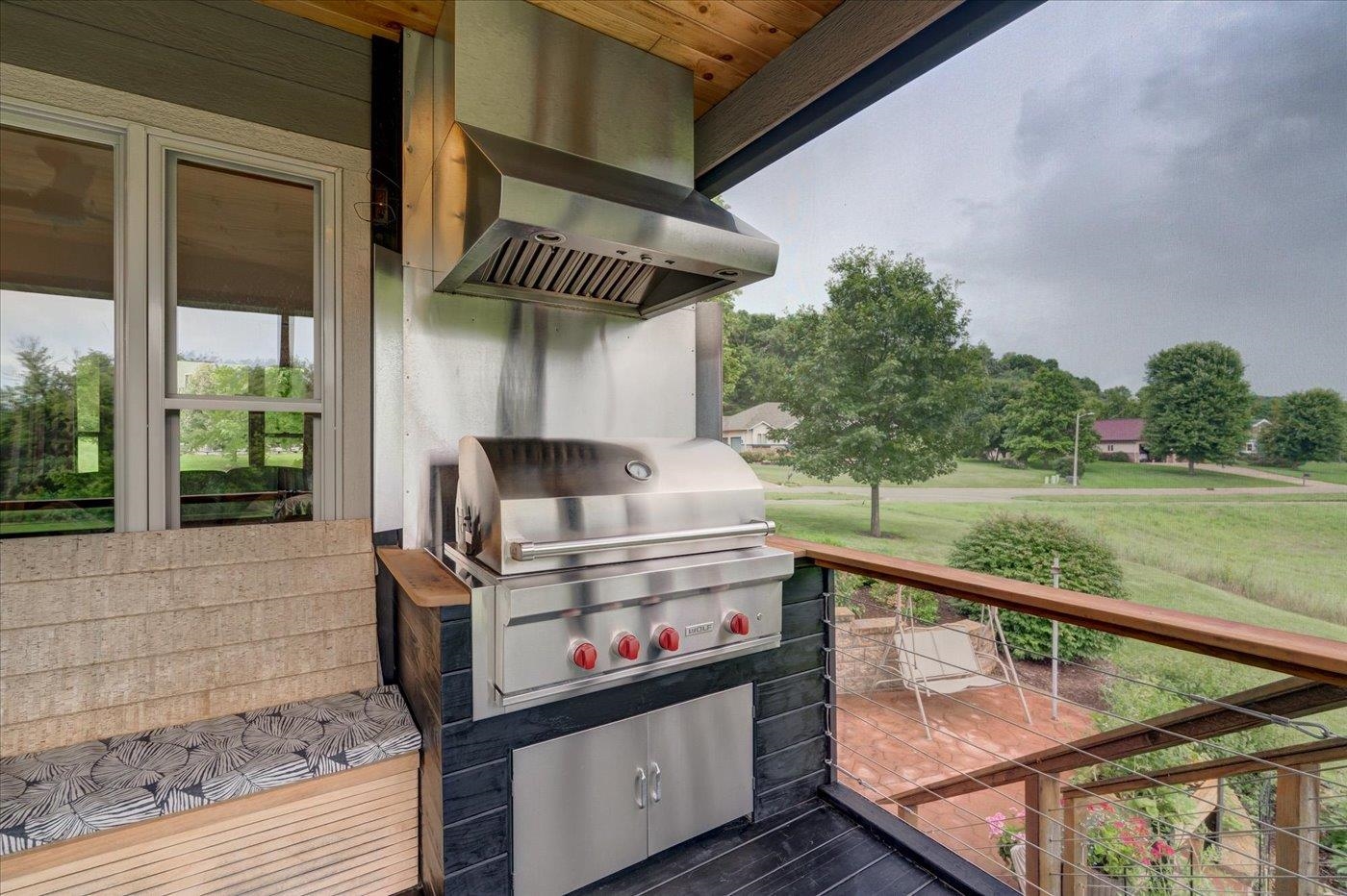 7022 Laufenberg Boulevard