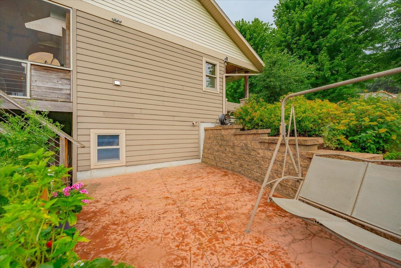 7022 Laufenberg Boulevard