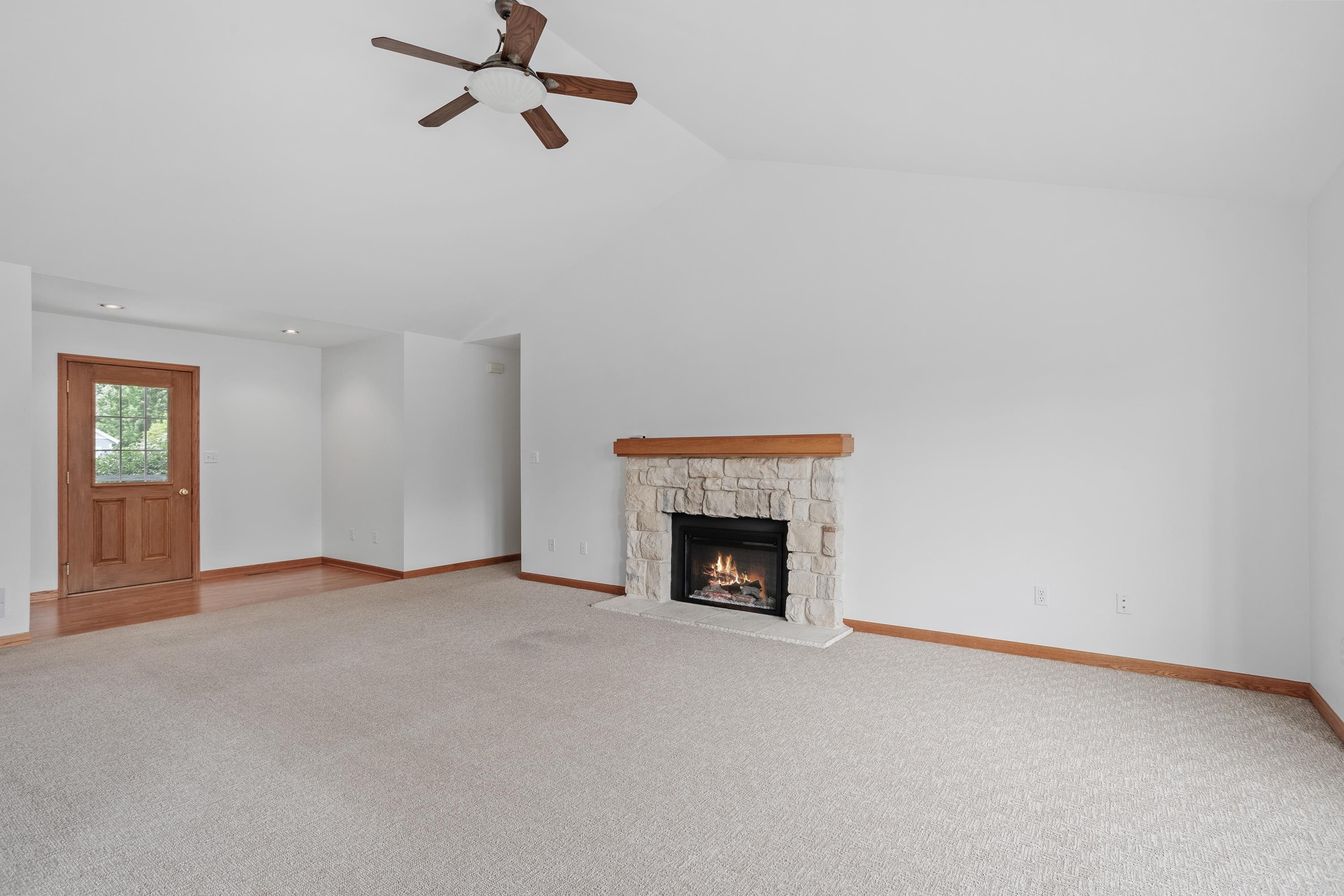 320 Pleasant Street