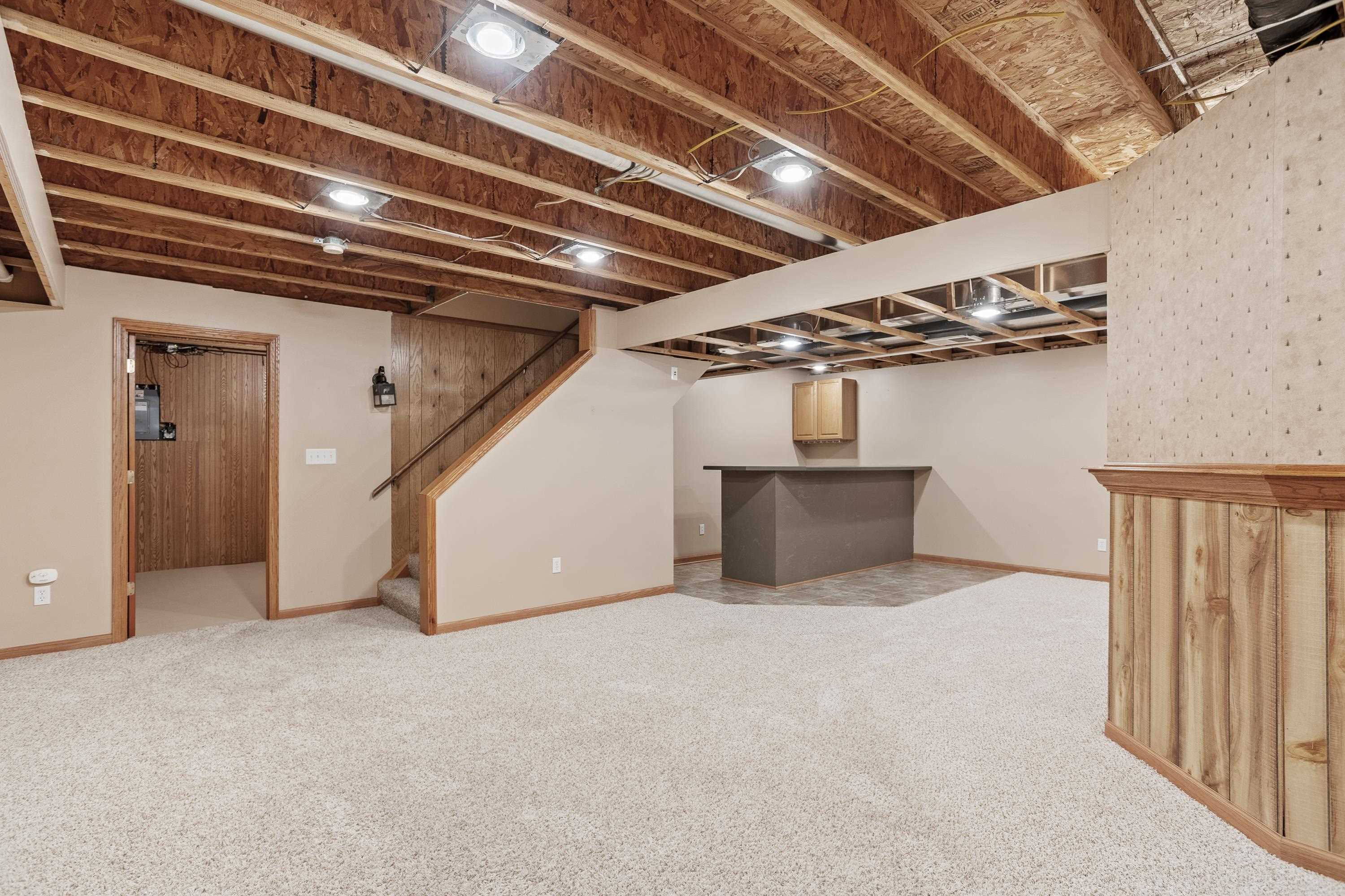 320 Pleasant Street