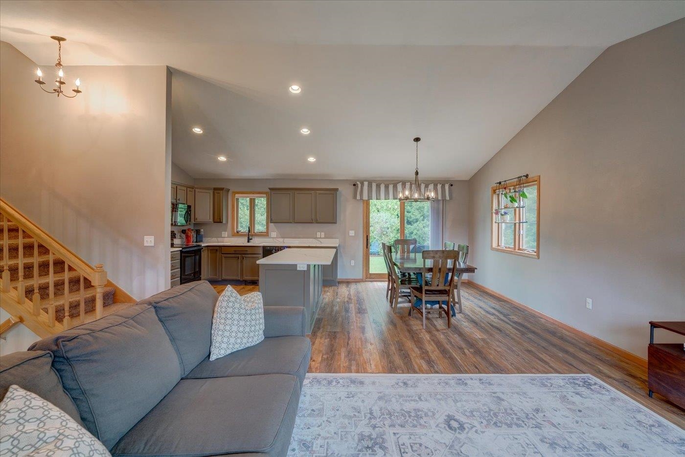 2007 Sylvia Pine Way