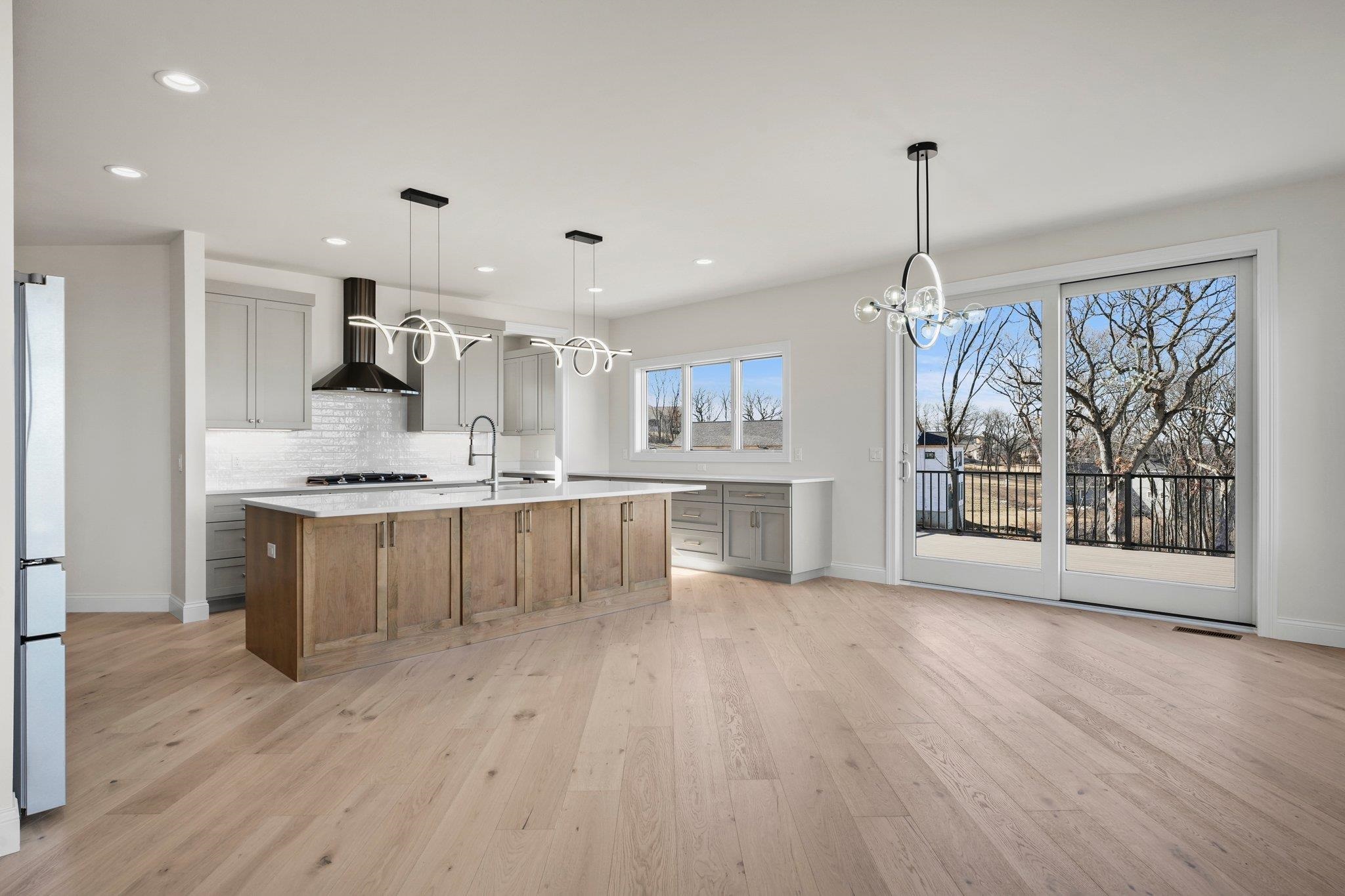 625 Interlachen Avenue