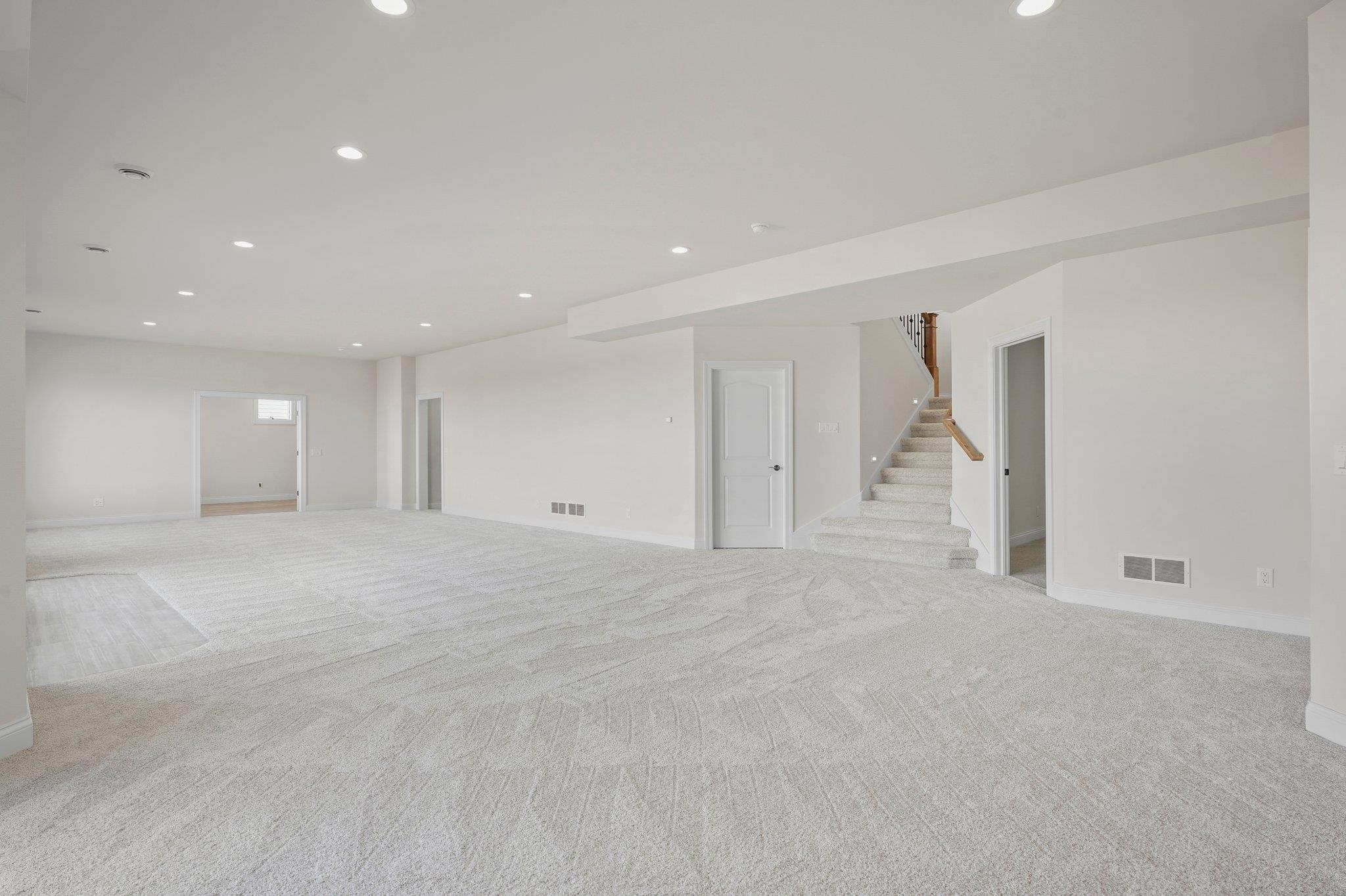 625 Interlachen Avenue