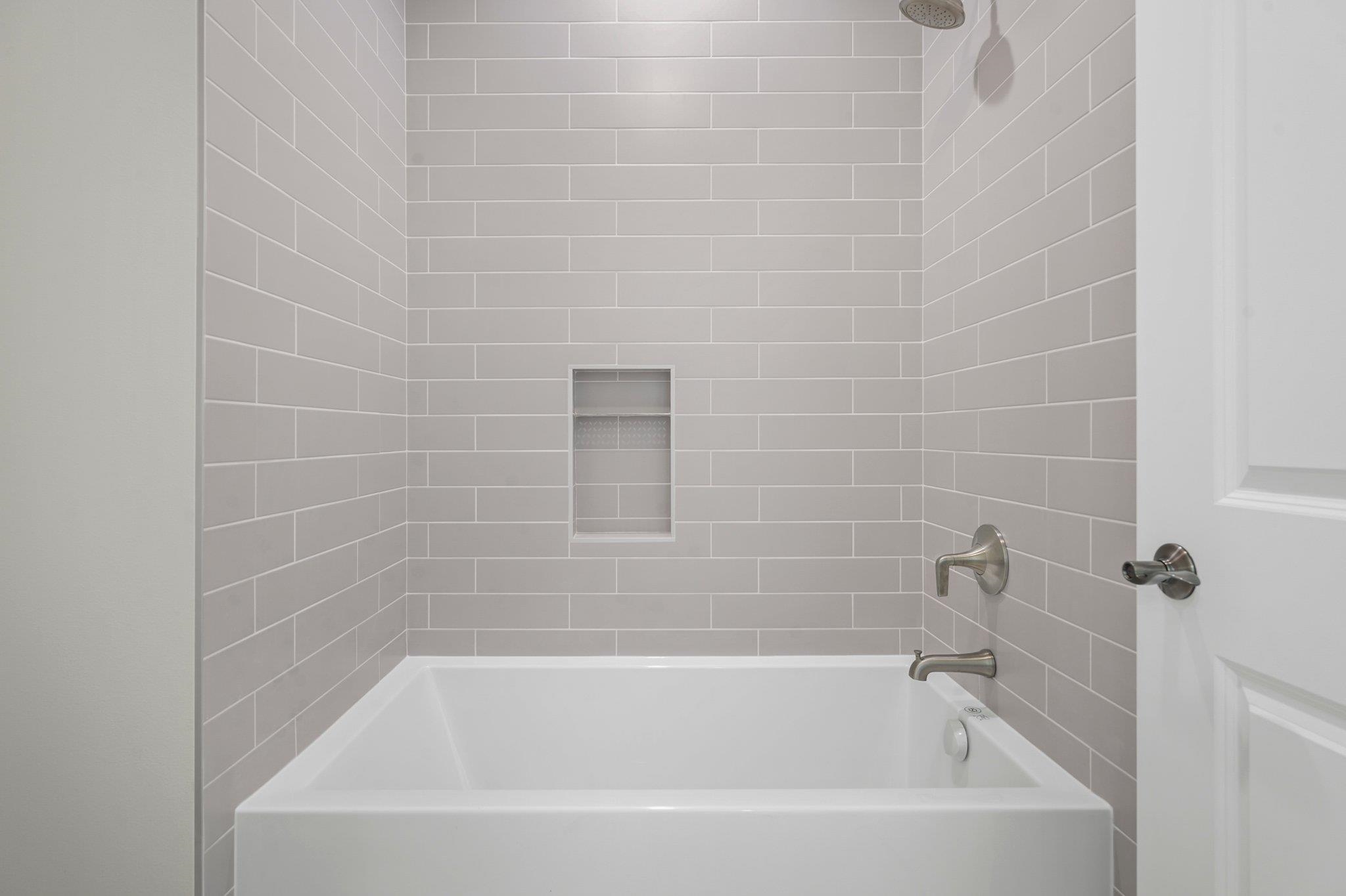 625 Interlachen Avenue