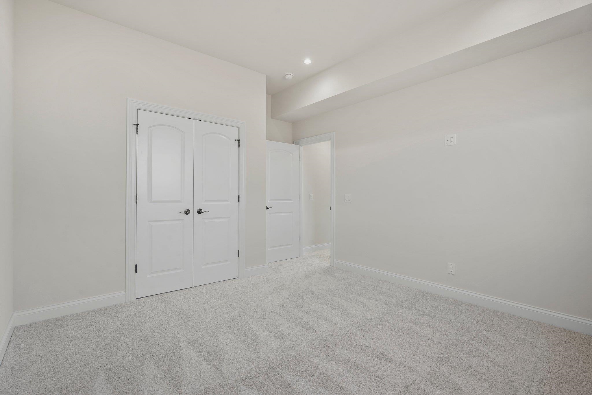 625 Interlachen Avenue