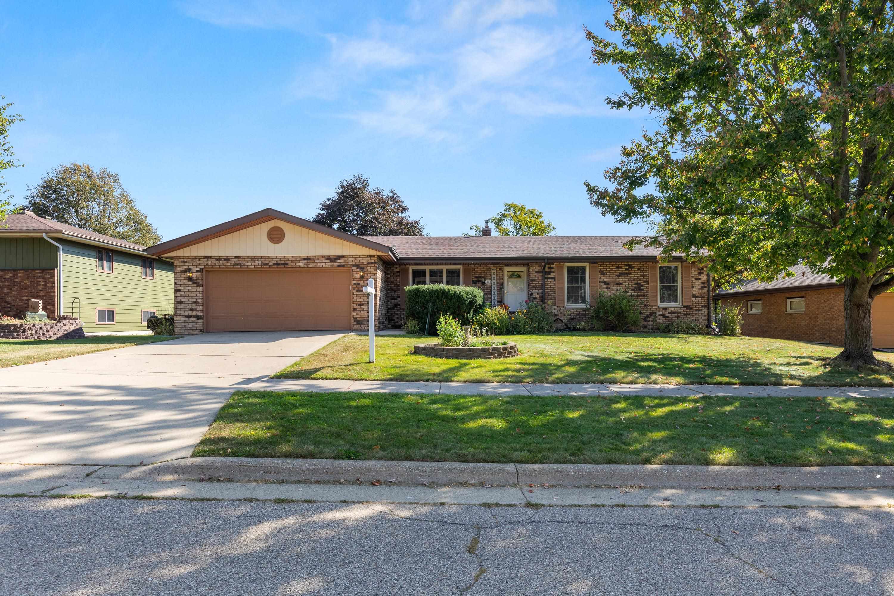 1414 Camelot Drive