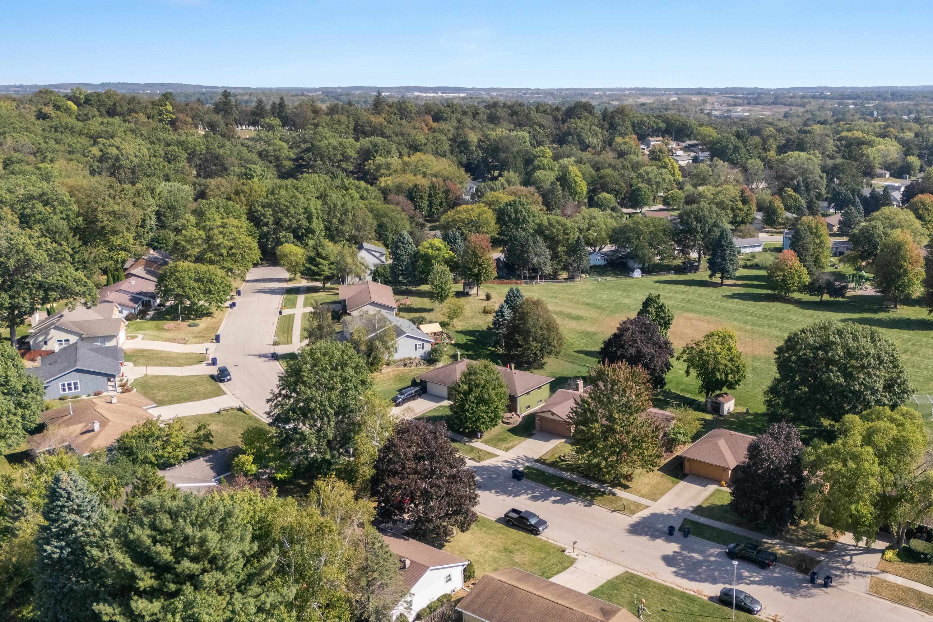 1414 Camelot Drive