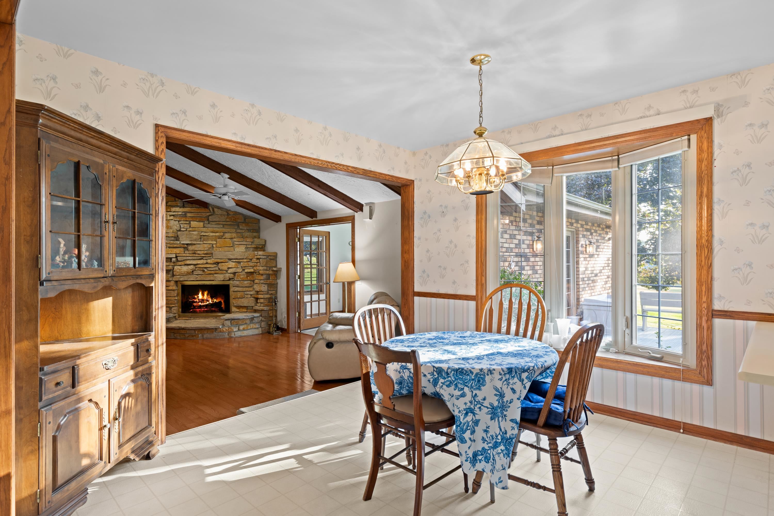 1414 Camelot Drive