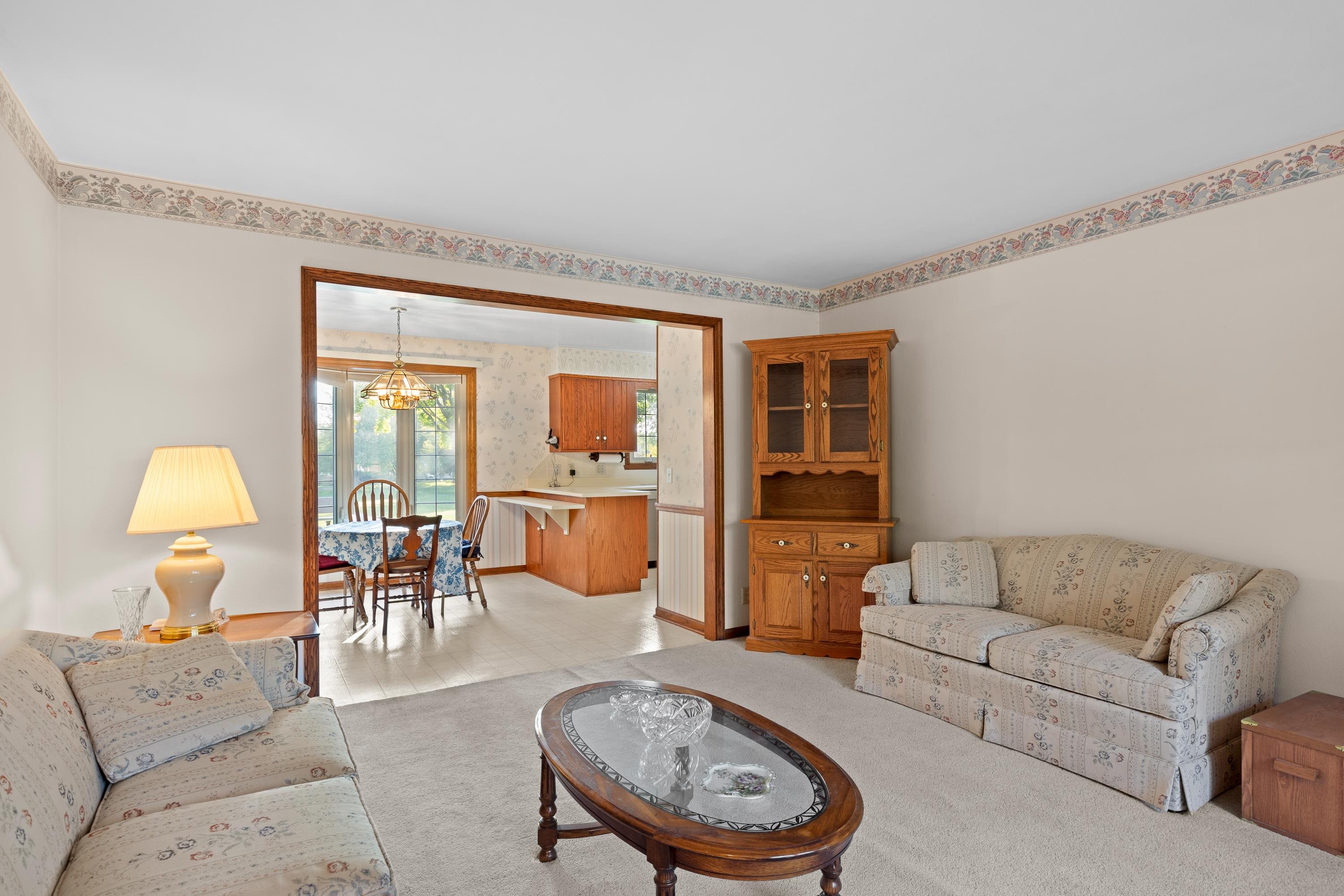1414 Camelot Drive