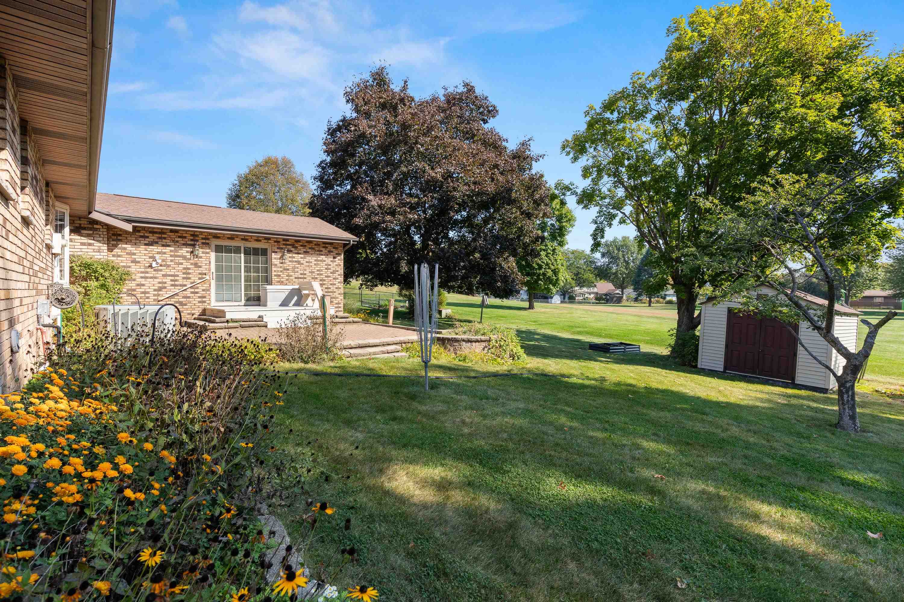 1414 Camelot Drive
