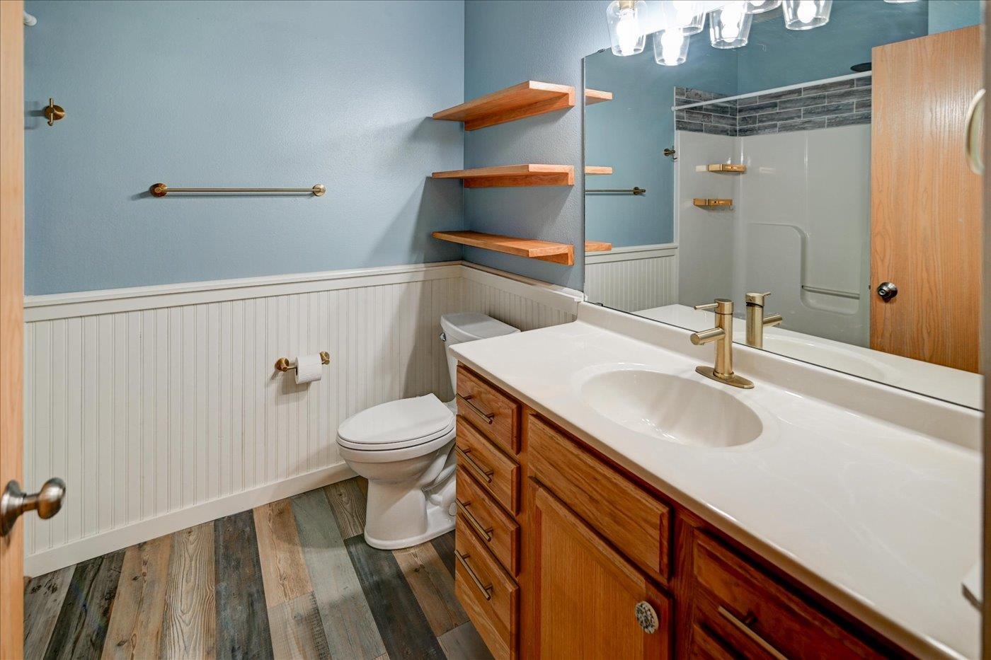 101 Metro Terrace 303