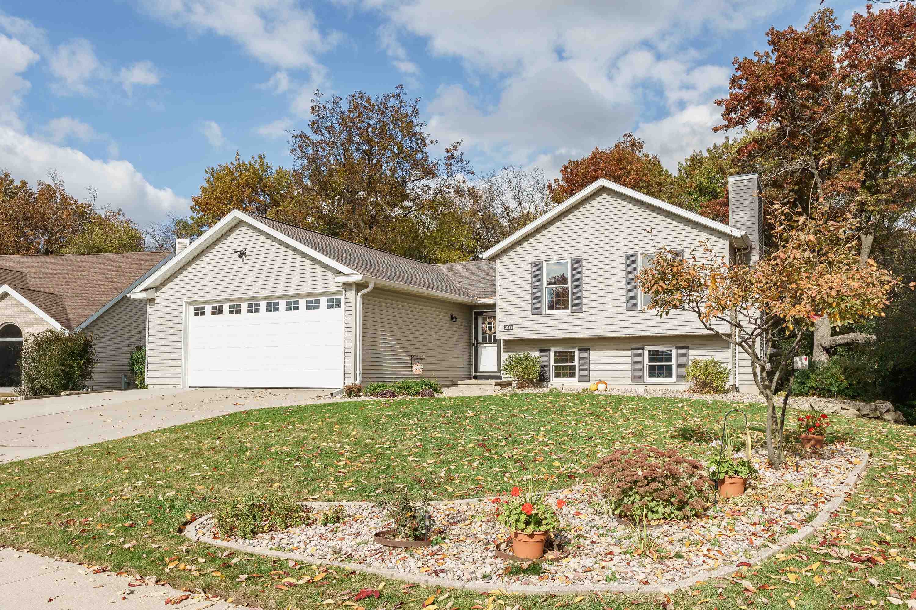 3381 Basil Drive