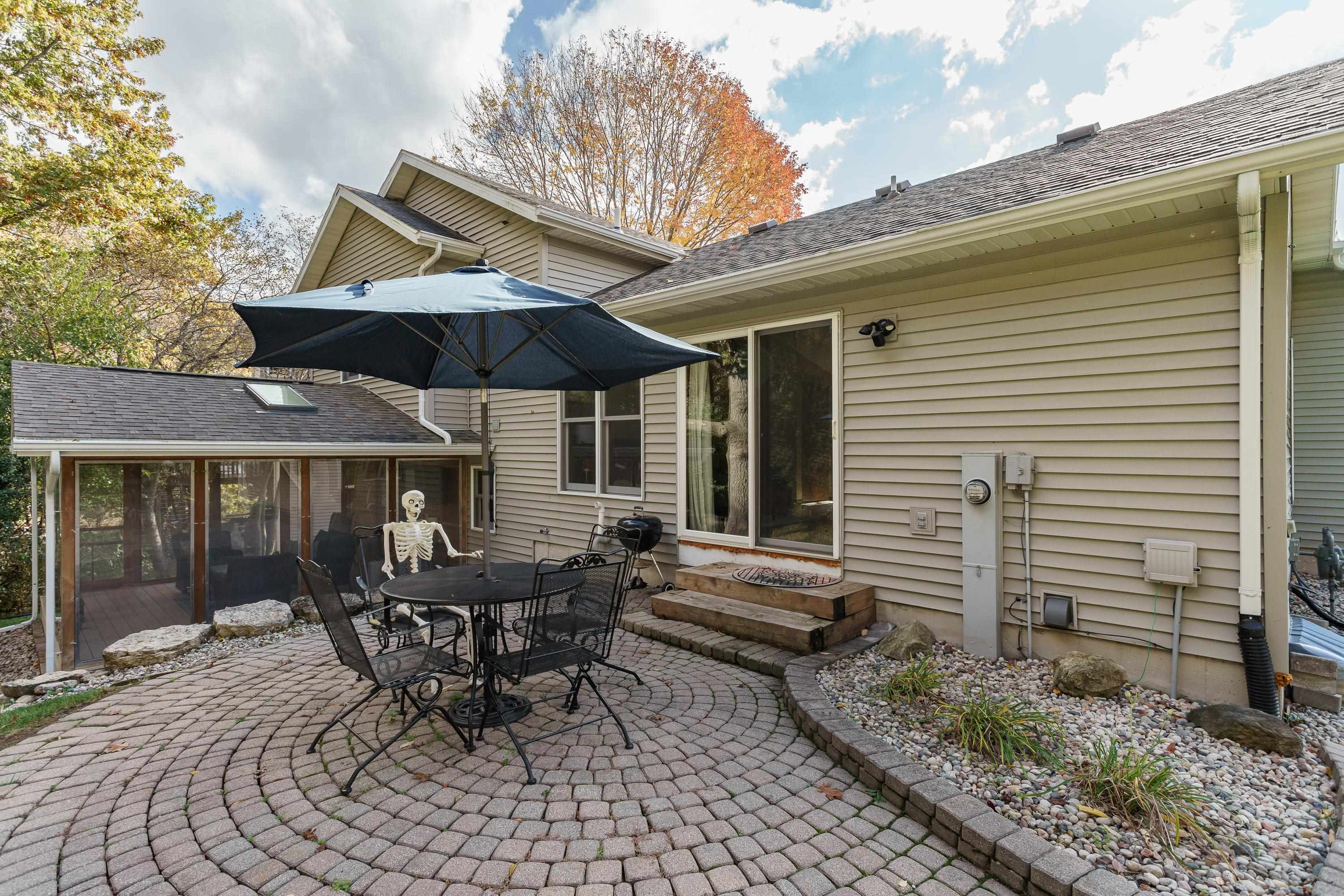 3381 Basil Drive