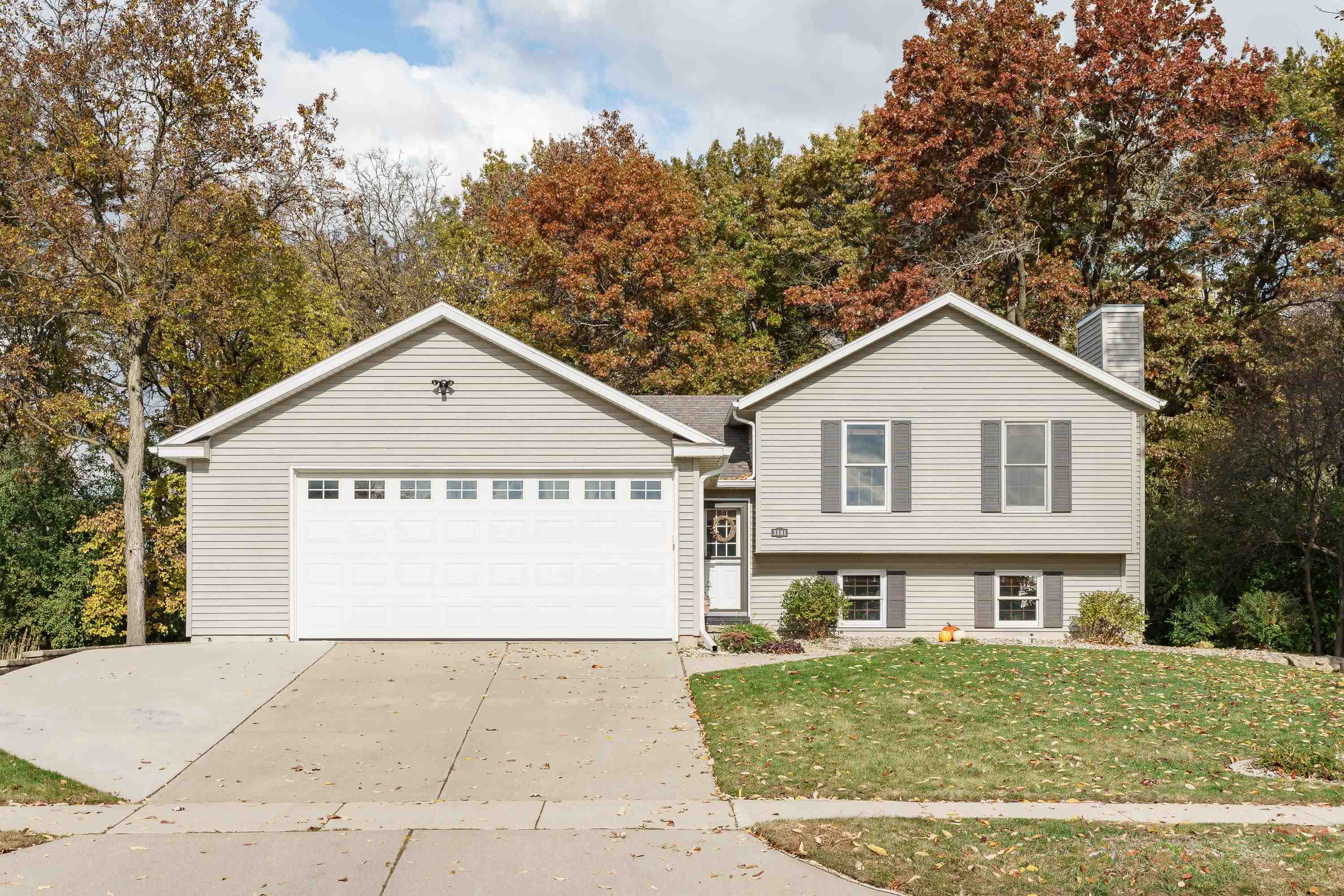 3381 Basil Drive
