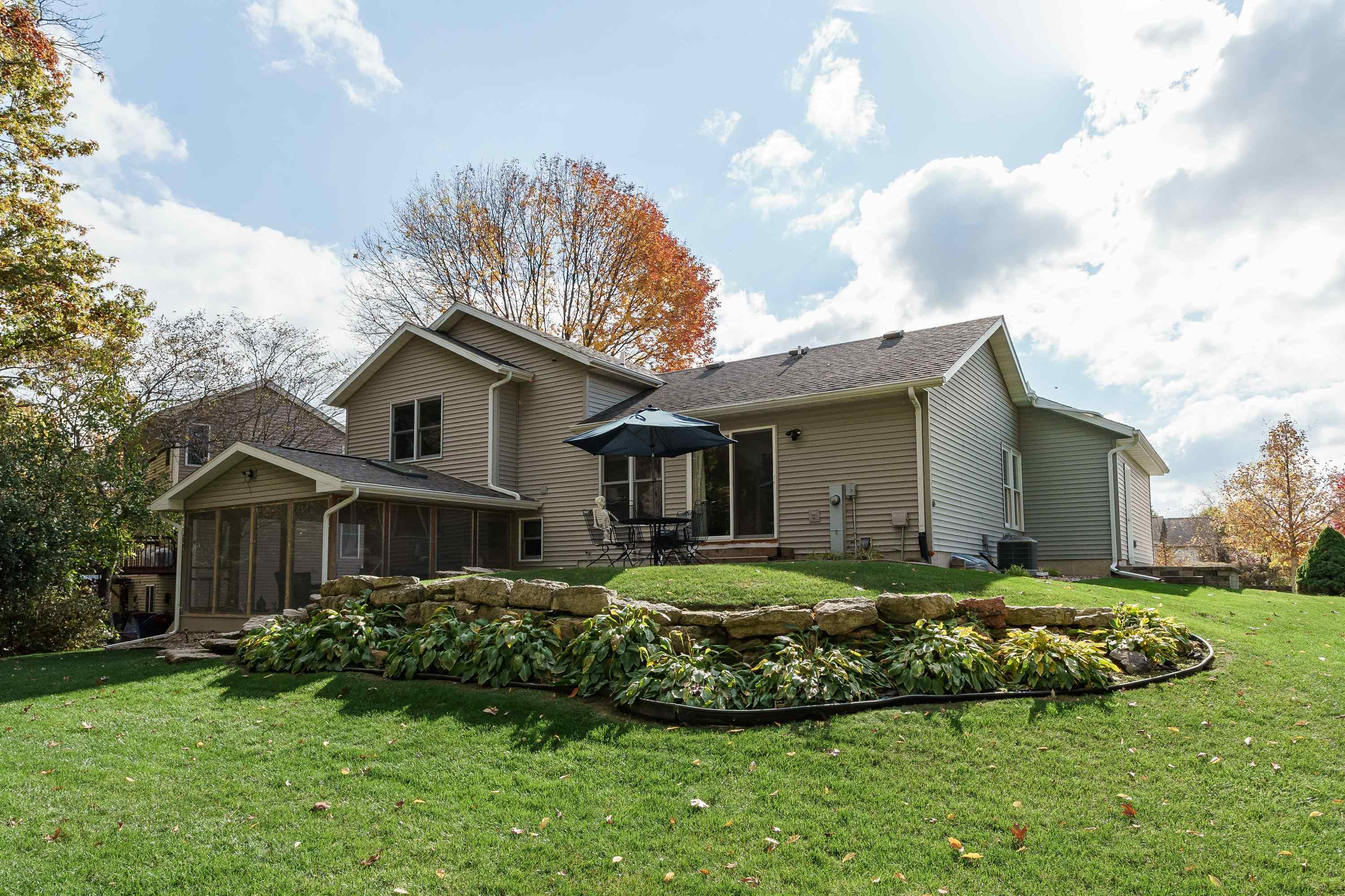 3381 Basil Drive