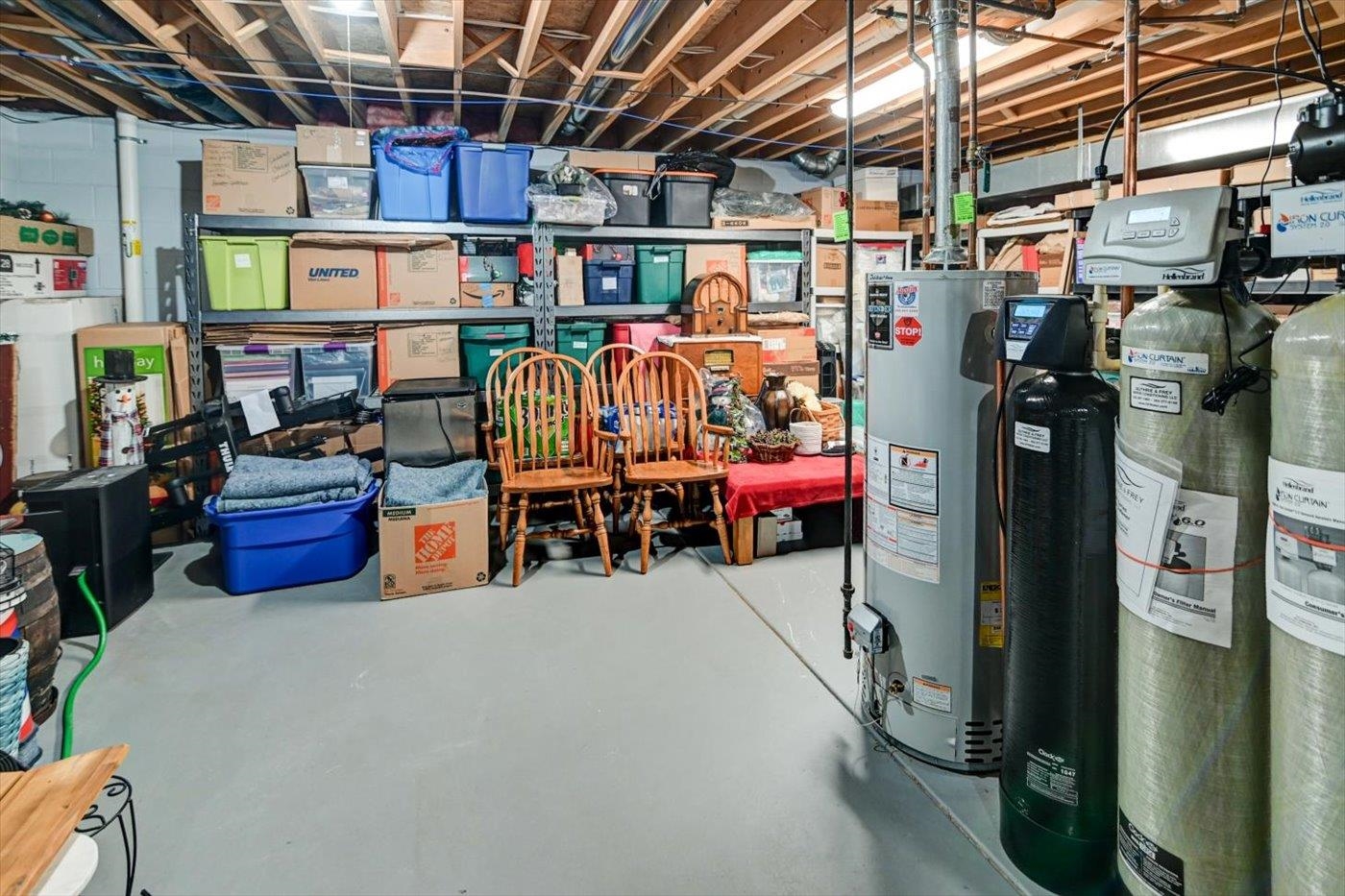 1958 Hillcrest Drive