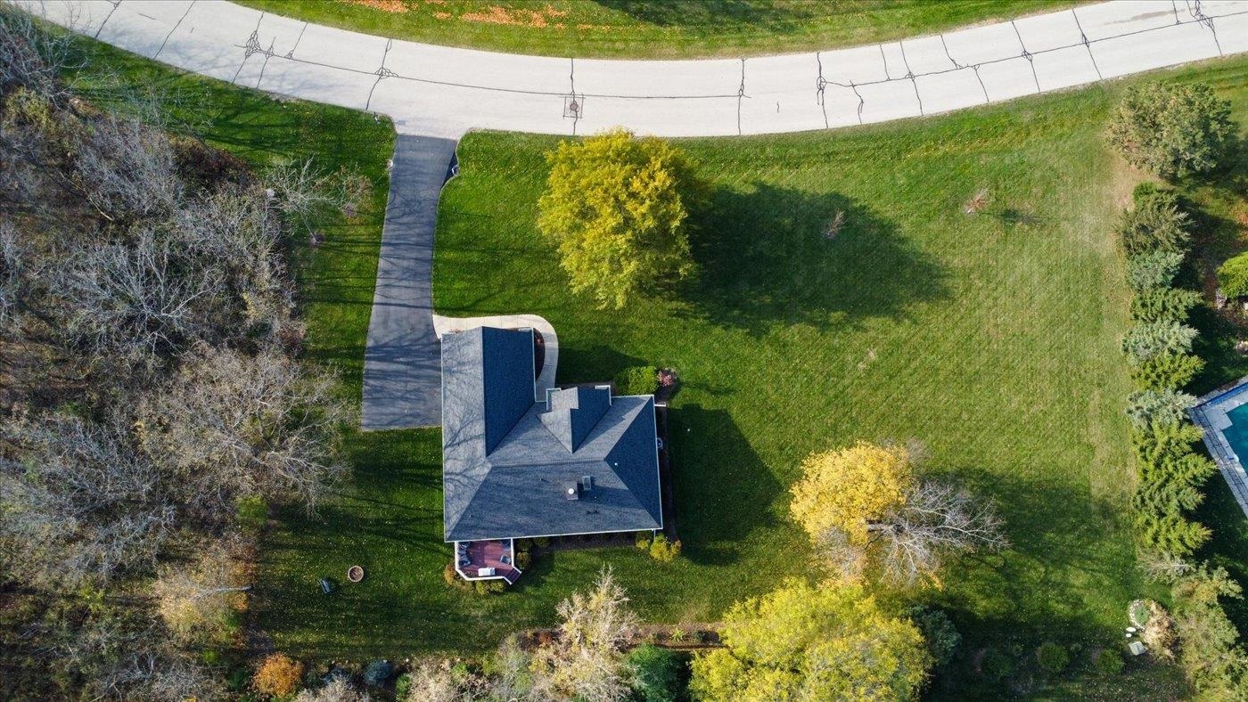 1958 Hillcrest Drive