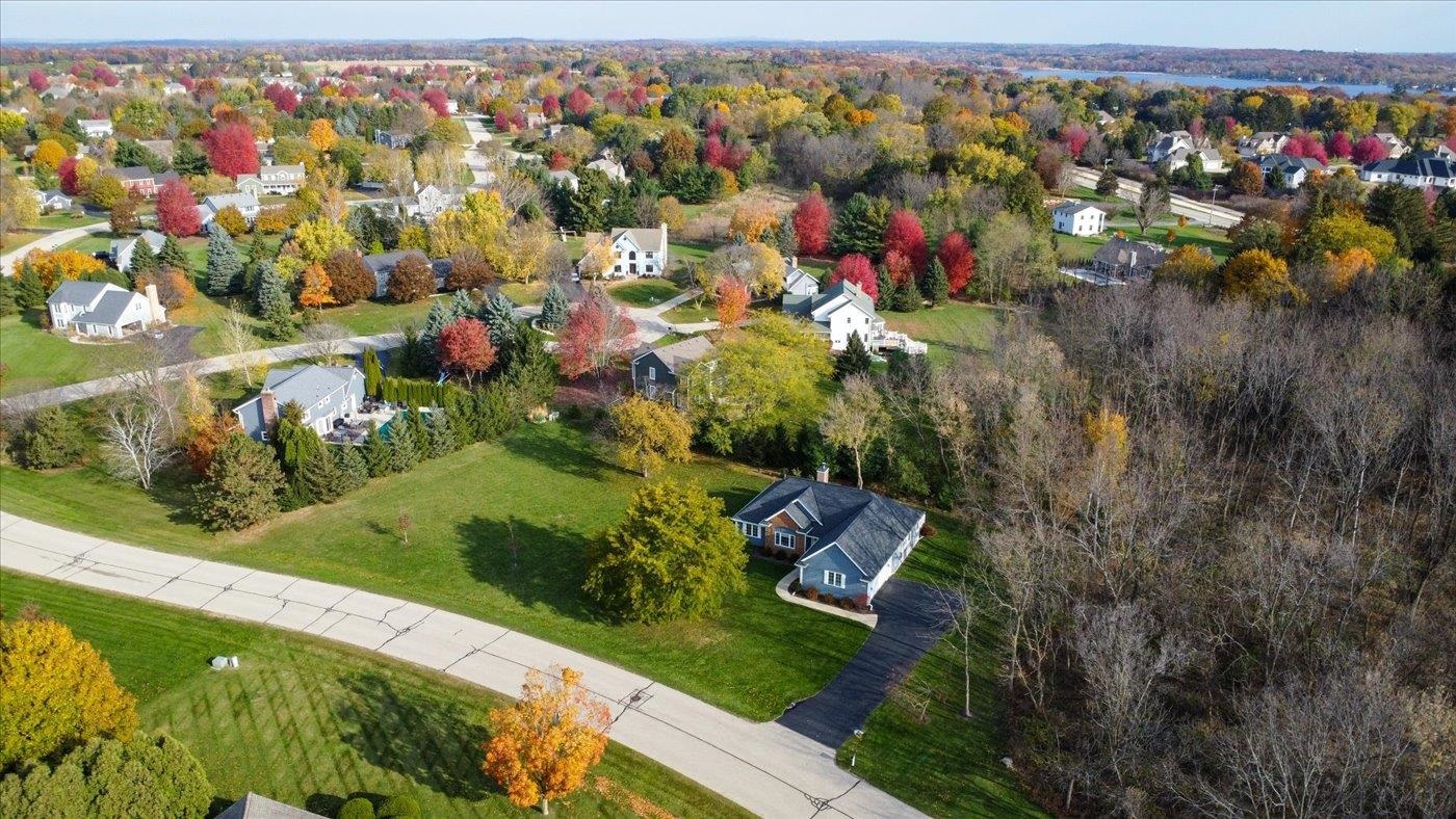 1958 Hillcrest Drive