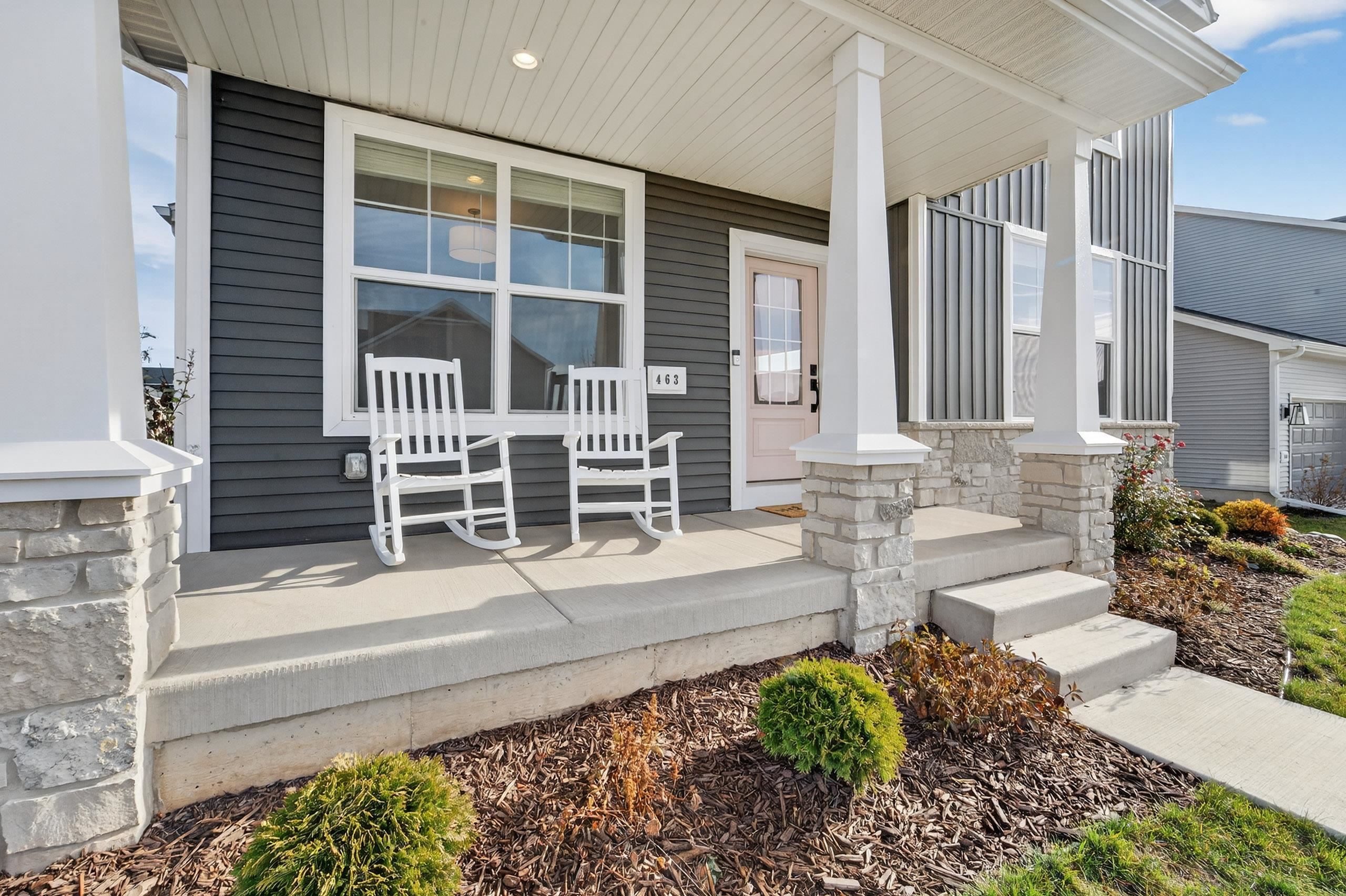 463 Crusader Point