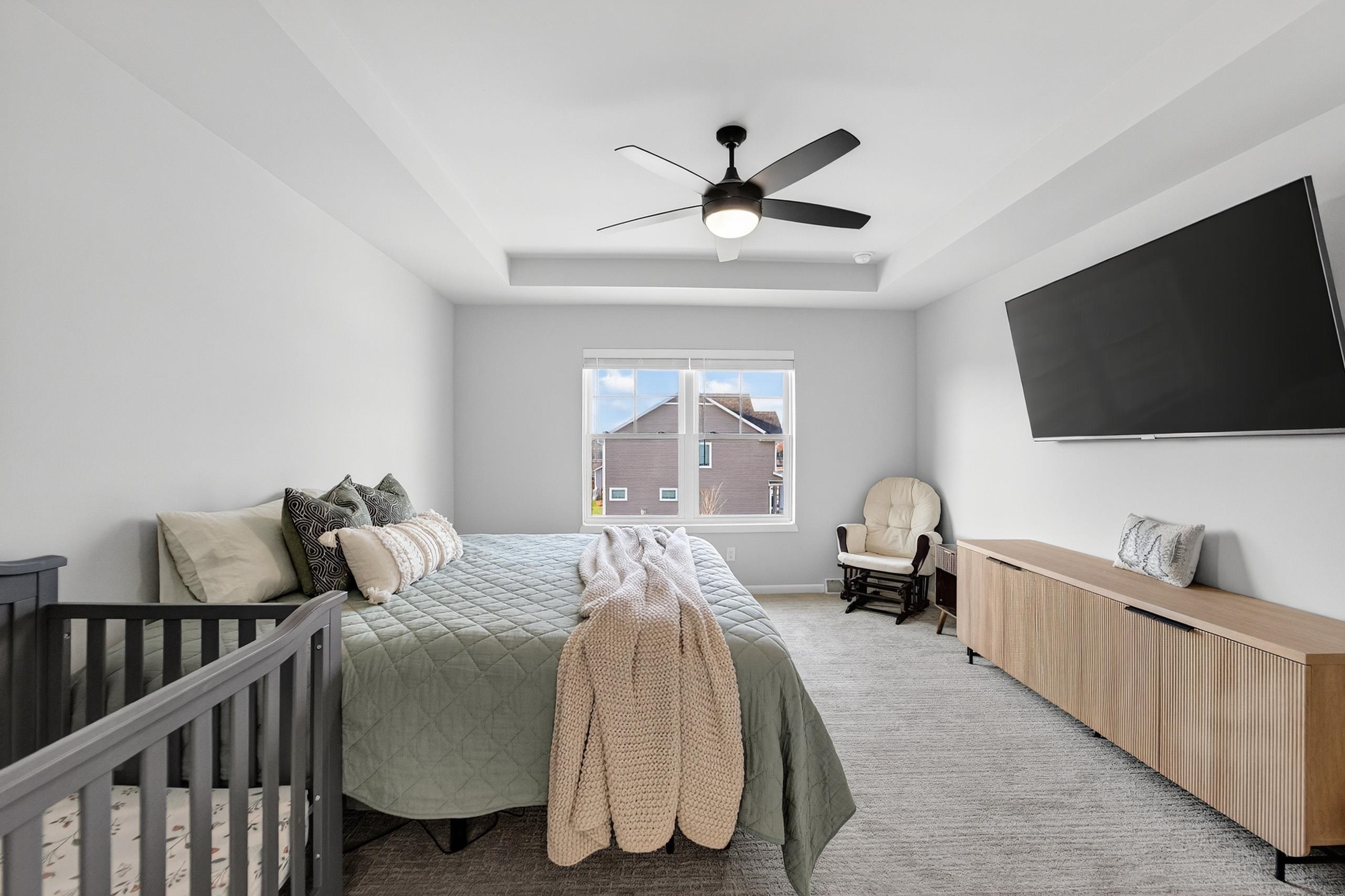 463 Crusader Point