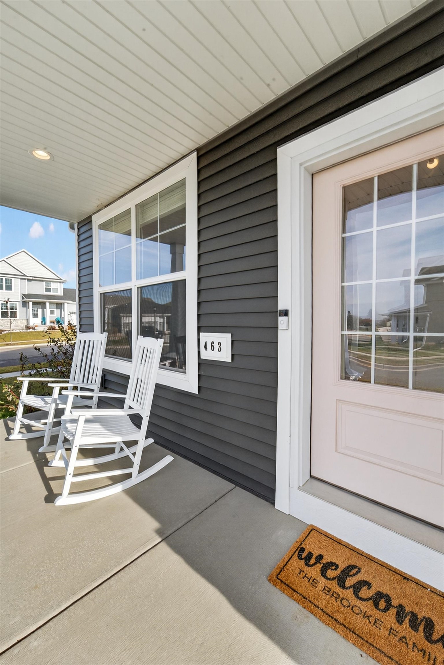 463 Crusader Point