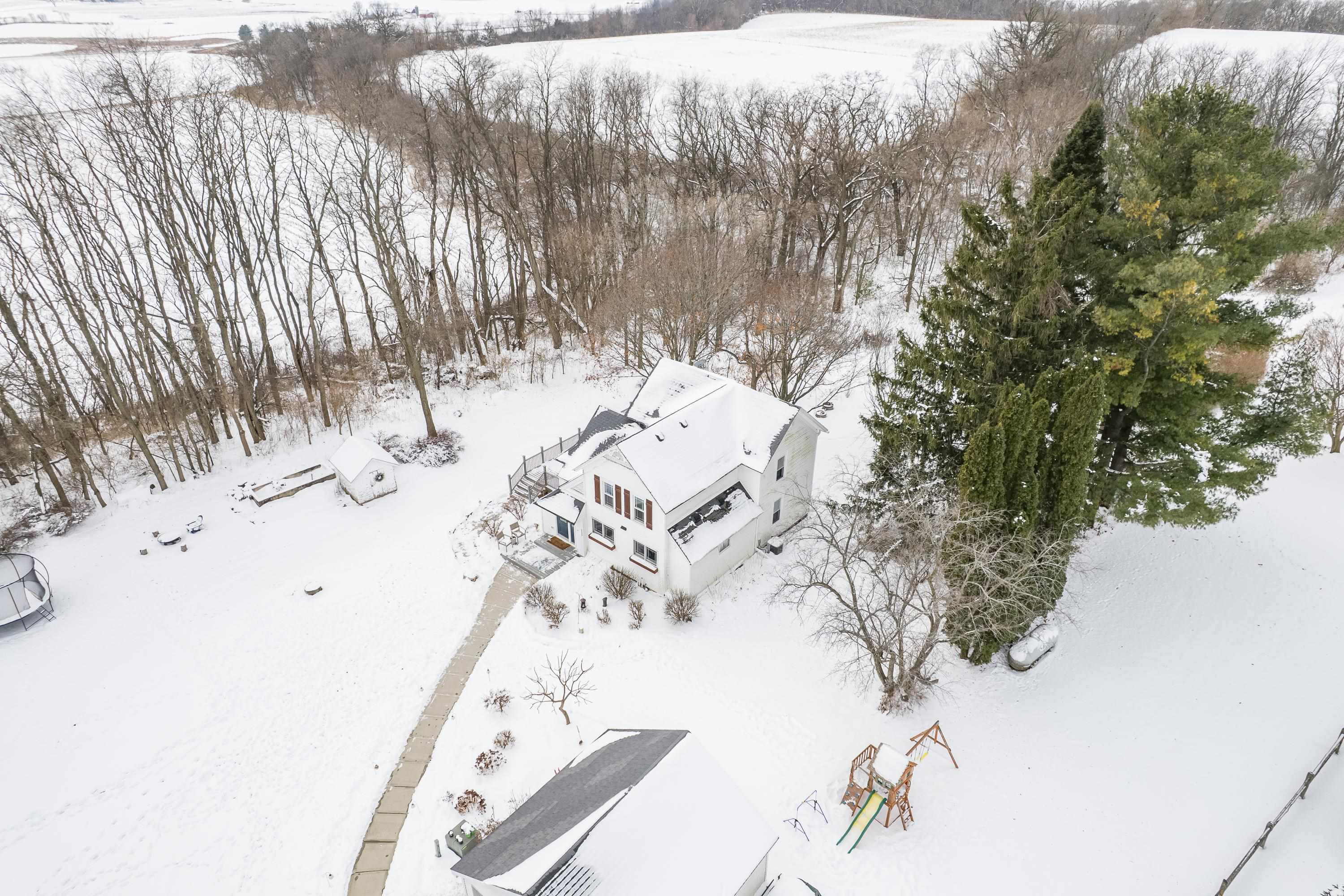 3891 Birch Trail