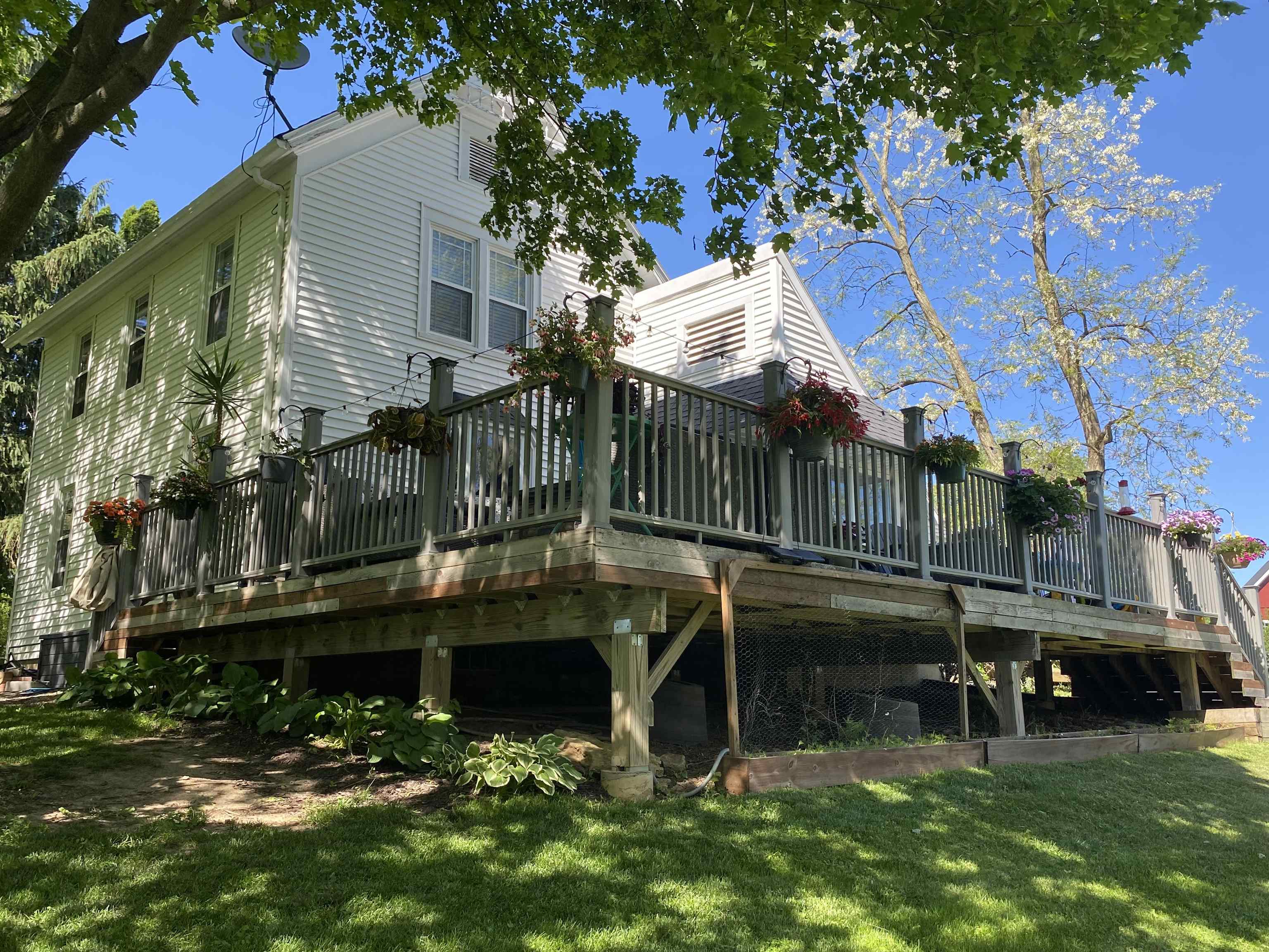 3891 Birch Trail
