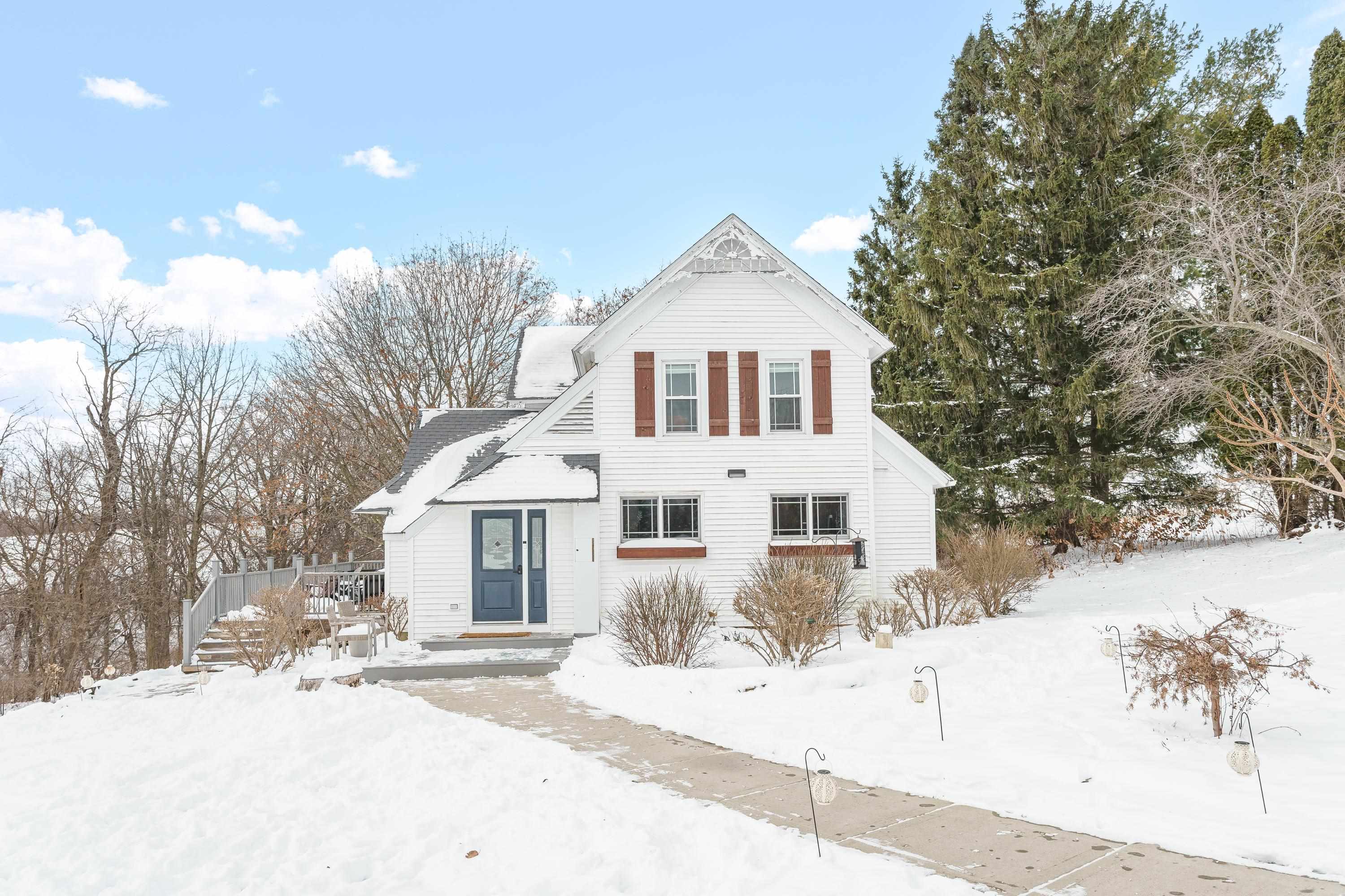 3891 Birch Trail