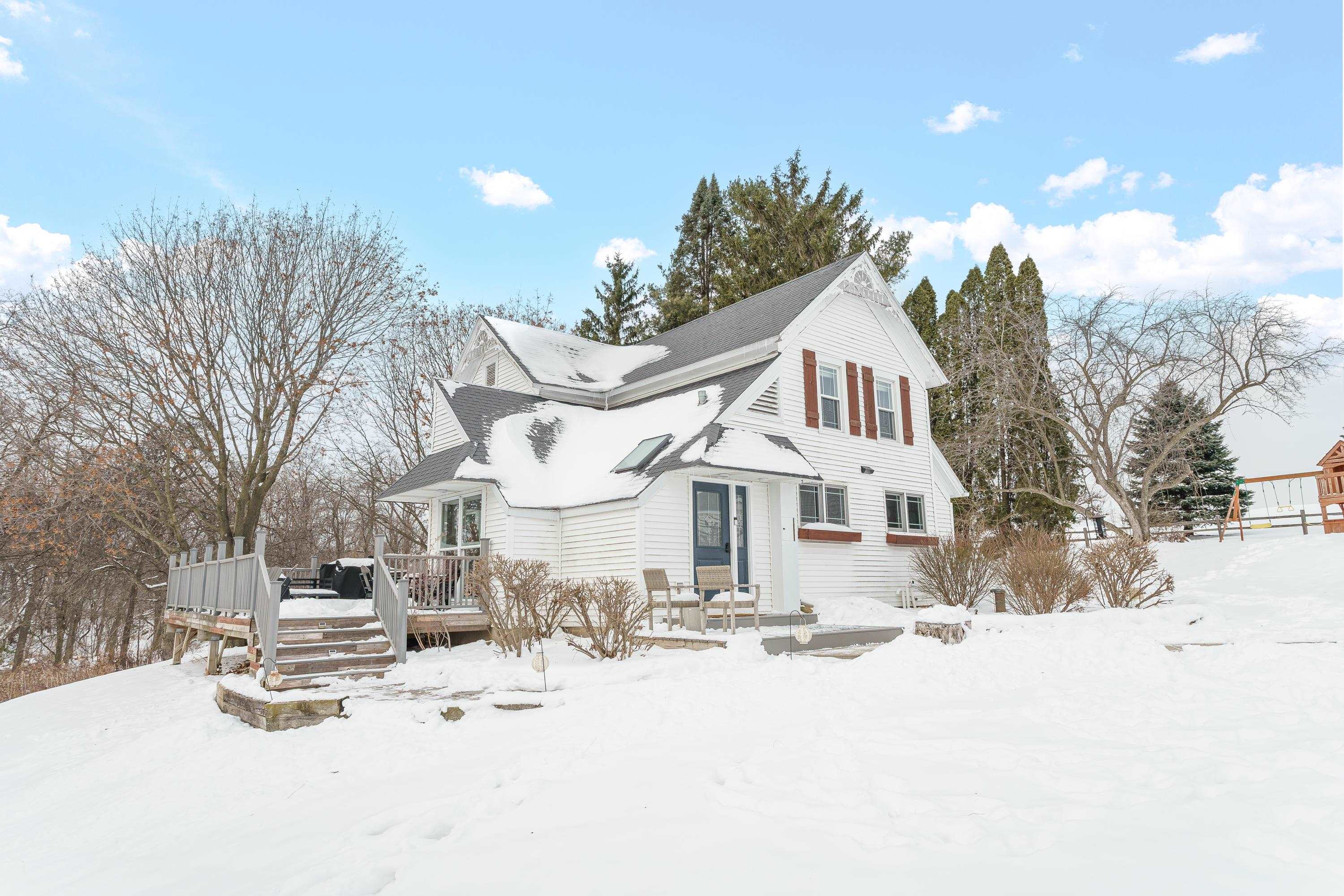 3891 Birch Trail