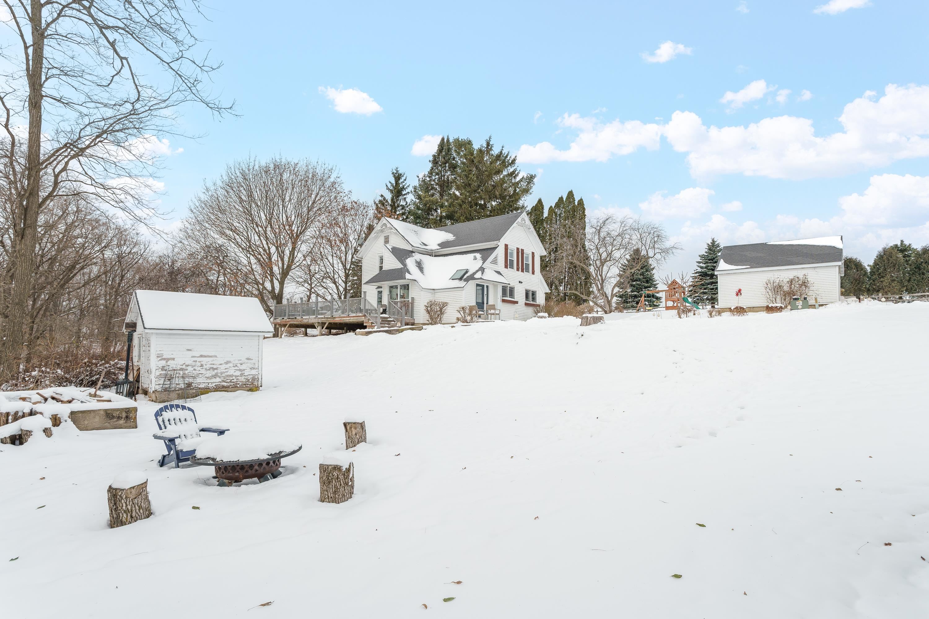 3891 Birch Trail