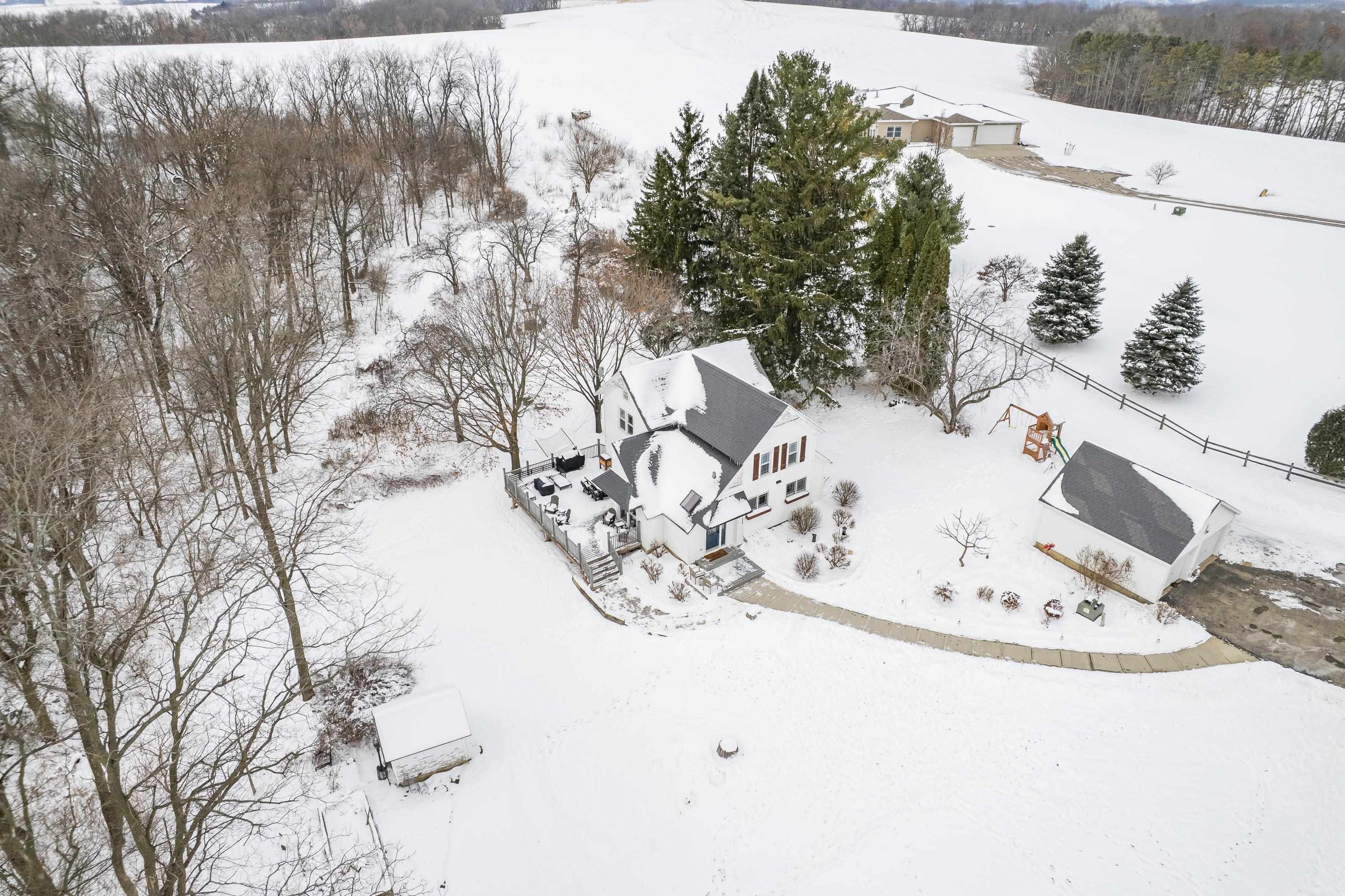3891 Birch Trail