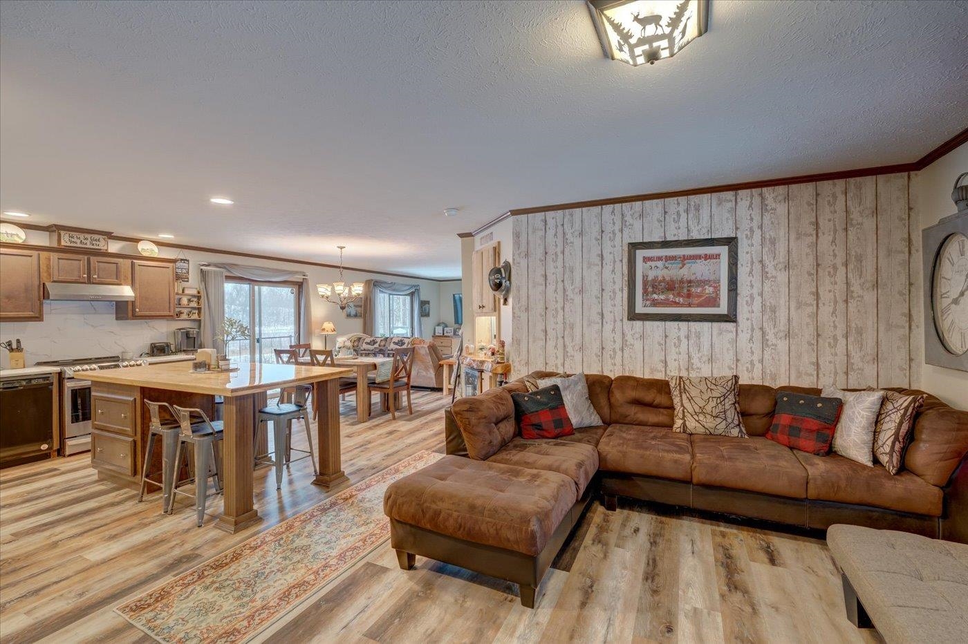 S1404 Indian Trail Parkway