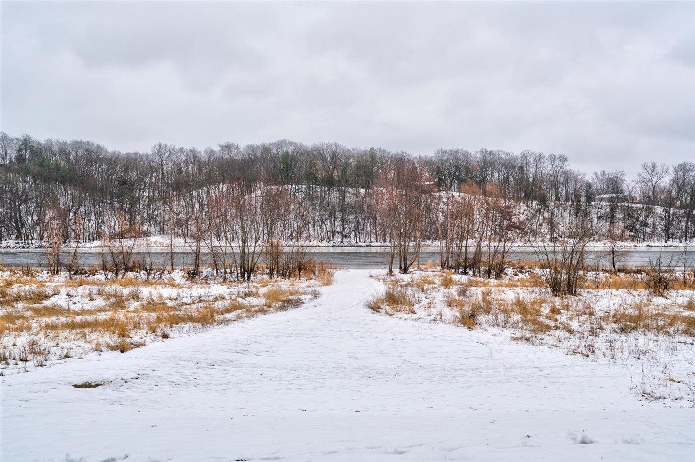 S1404 Indian Trail Parkway