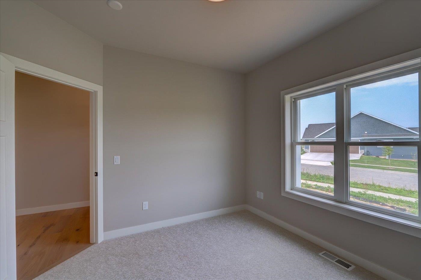 1257 Windrift Way