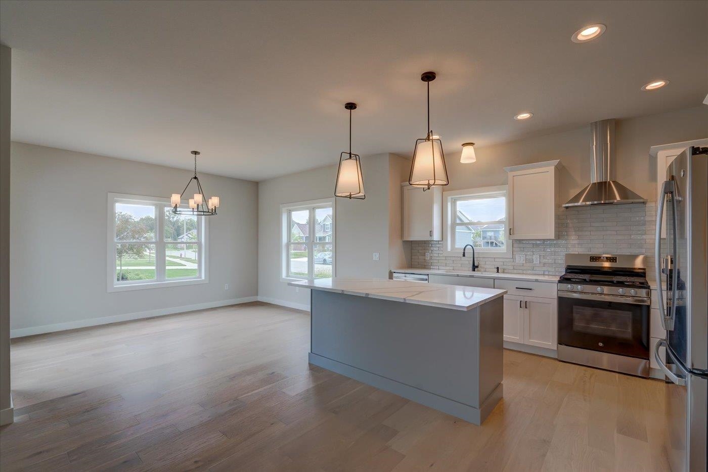 1257 Windrift Way
