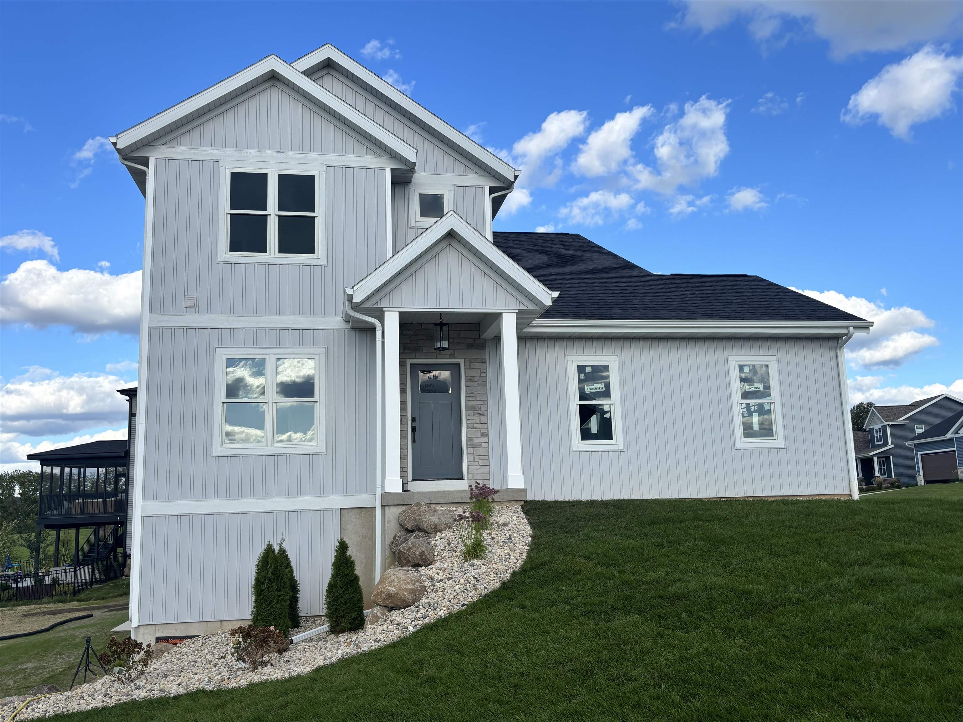 1257 Windrift Way